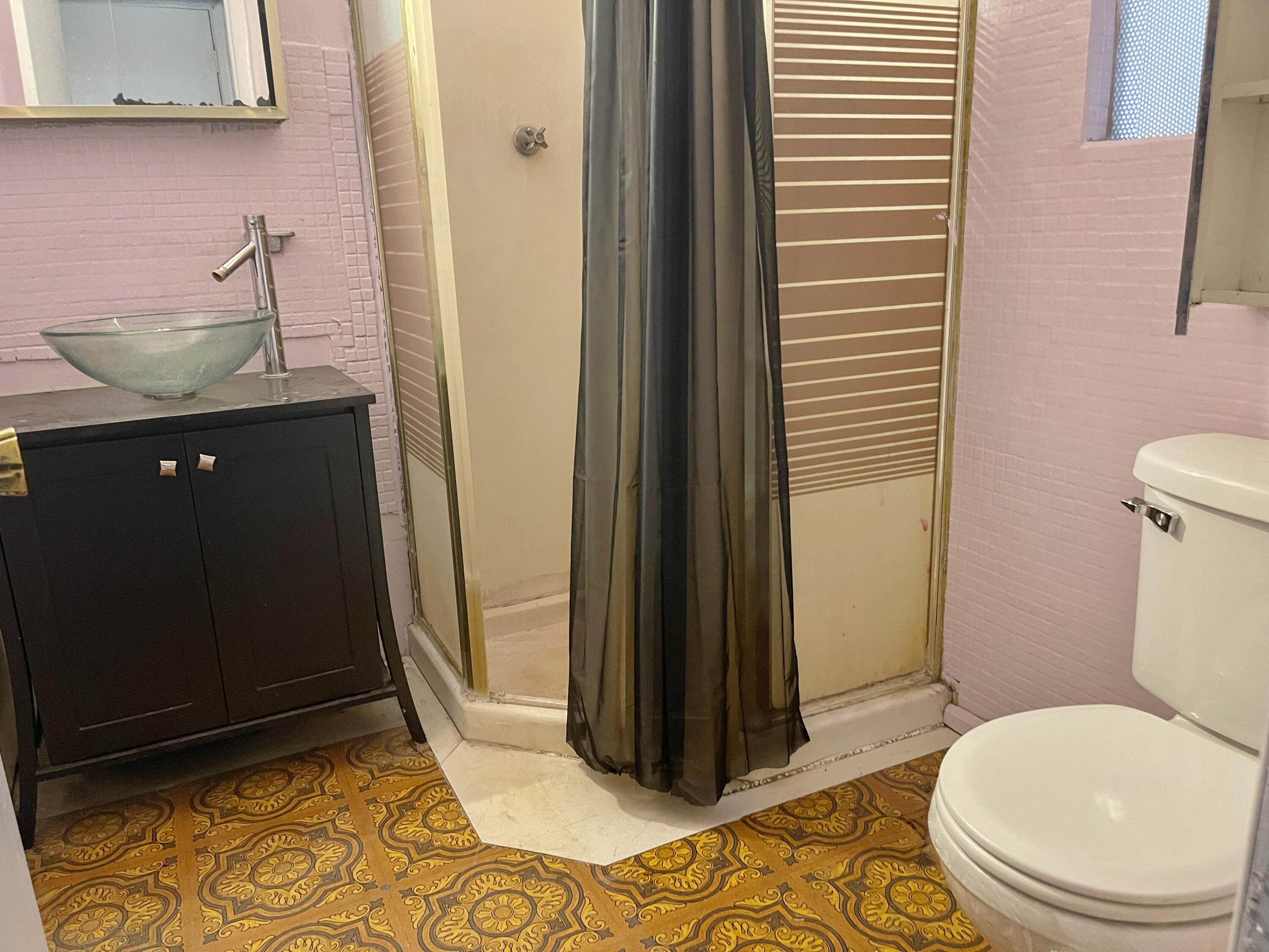 Photo 5 — 1724 Coe Road SW