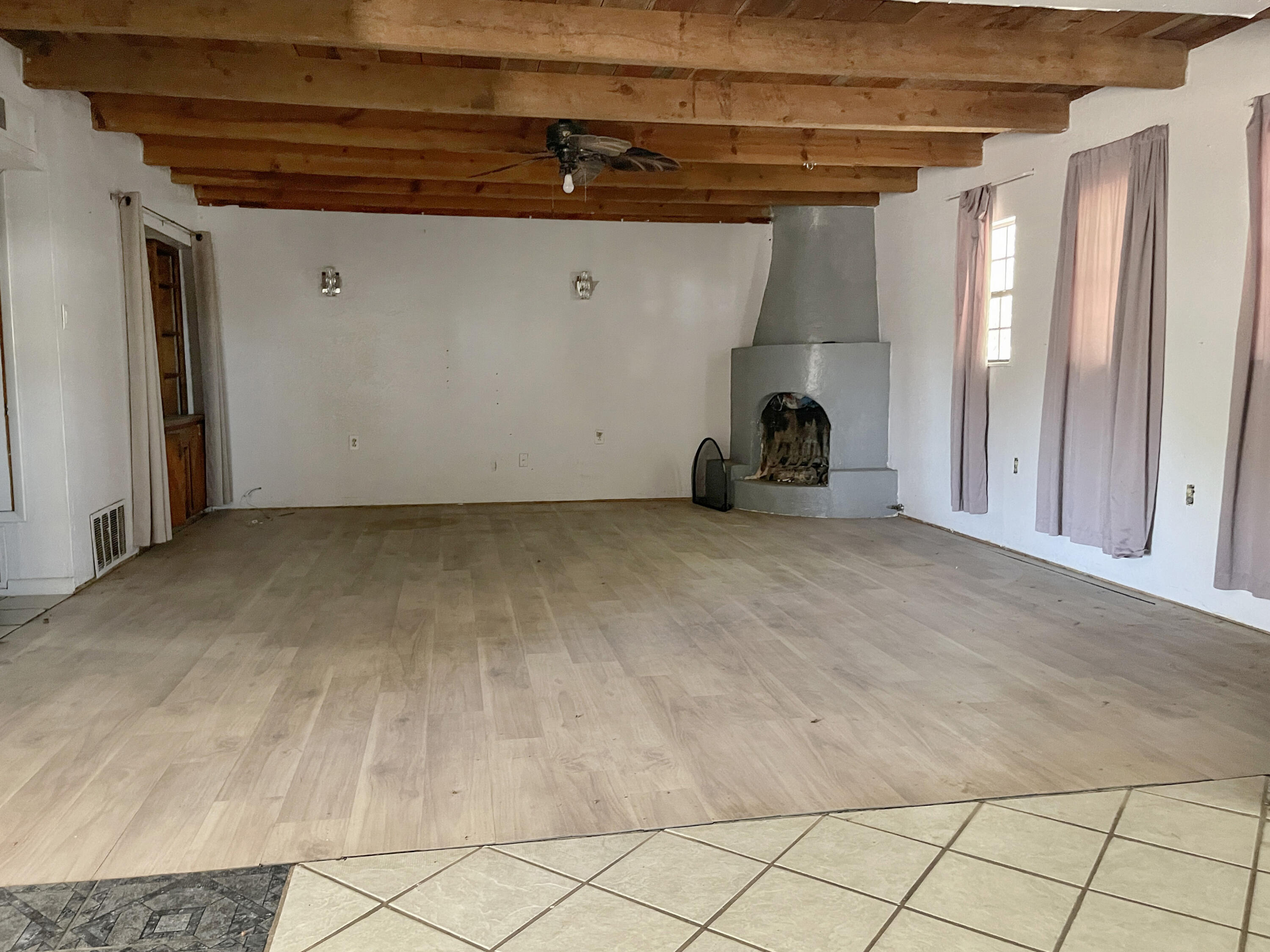 Photo 13 — 1724 Coe Road SW