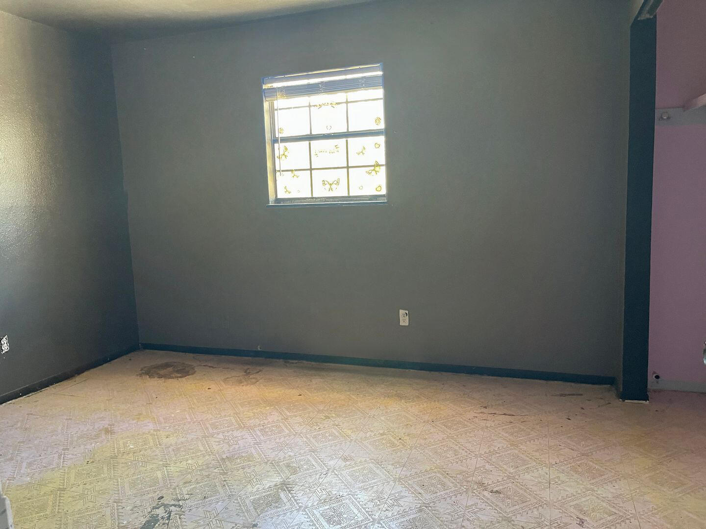 Photo 7 — 1724 Coe Road SW