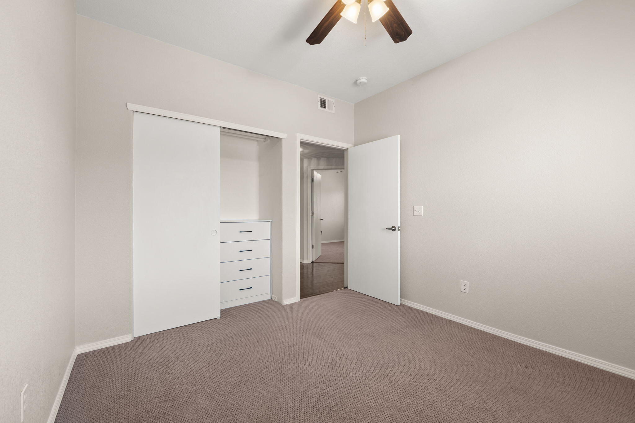 Photo 19 — 6800 Vista Del Norte Drive NE #1224