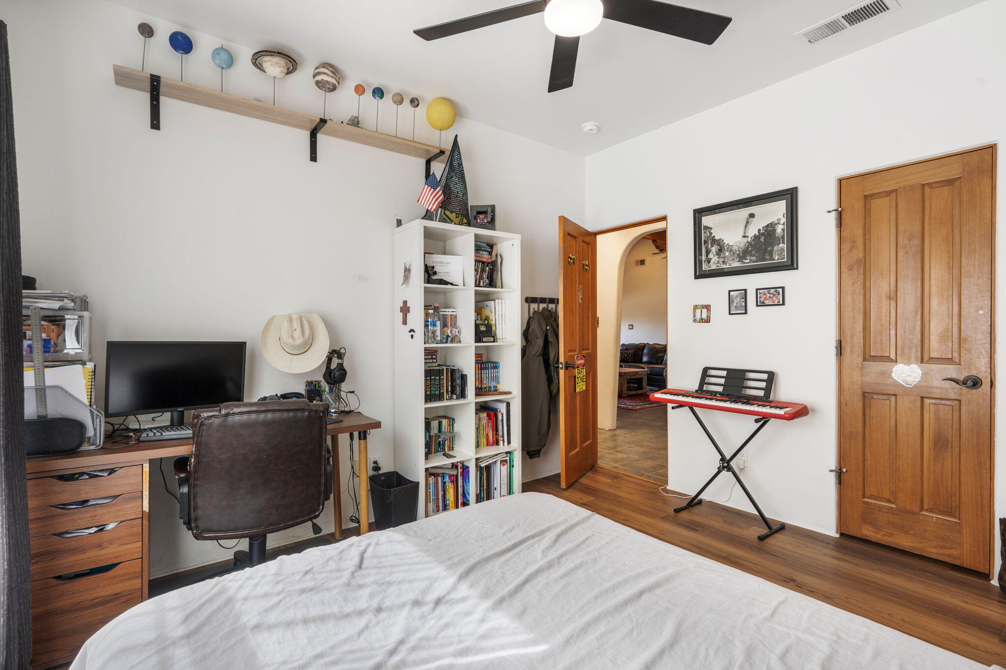 Photo 10 — 2133 Gazelle Road NE