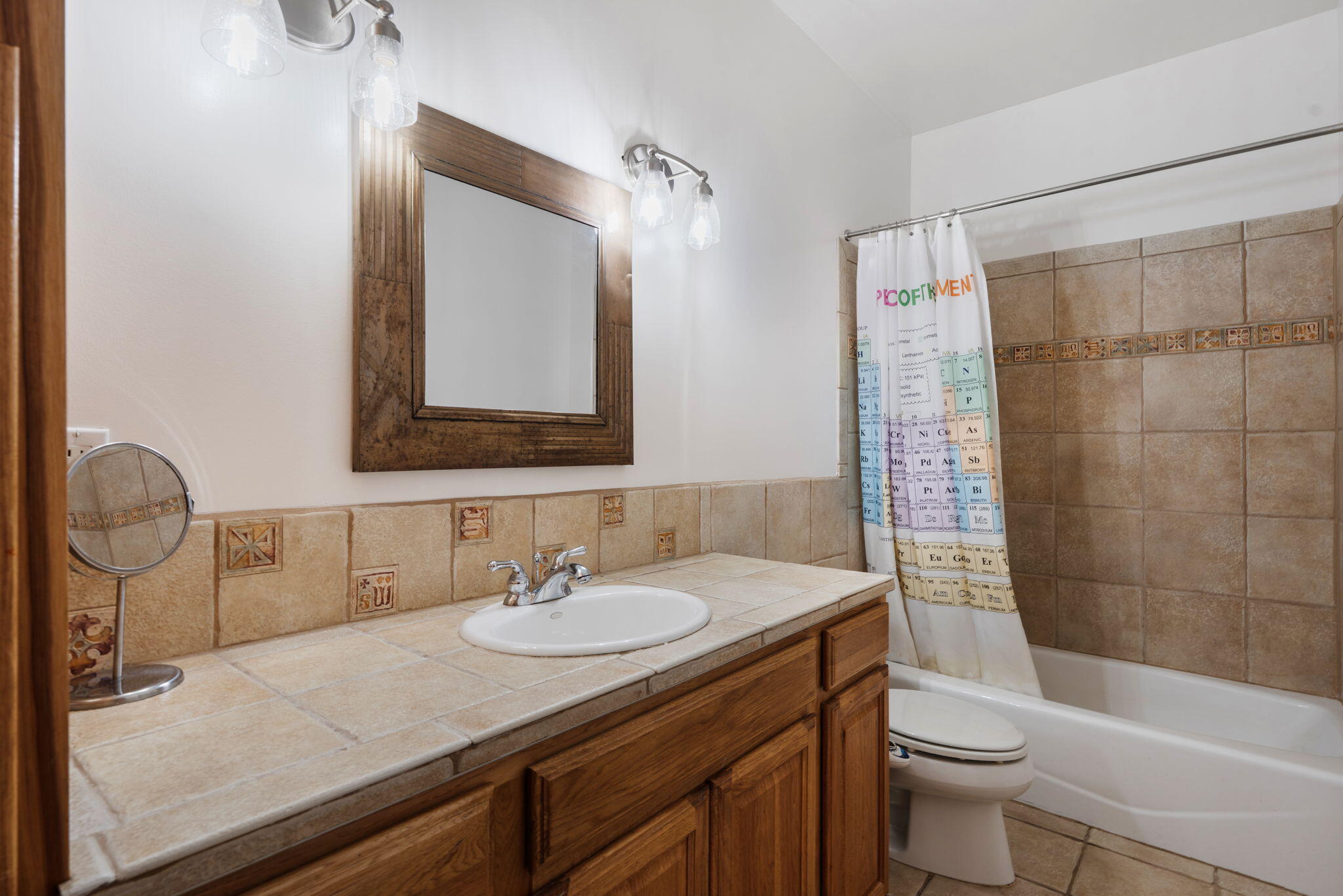 Photo 11 — 2133 Gazelle Road NE