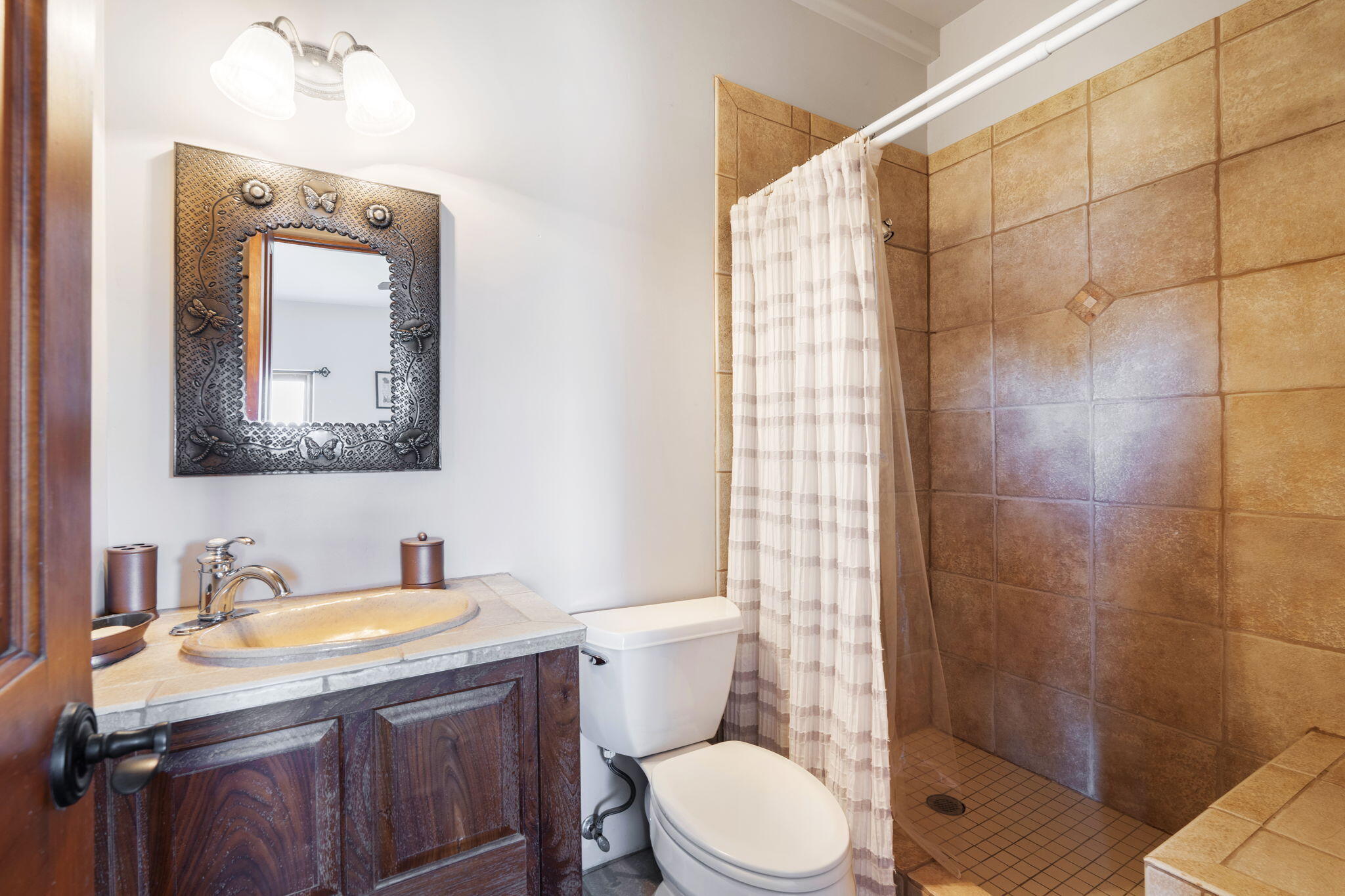 Photo 16 — 2133 Gazelle Road NE