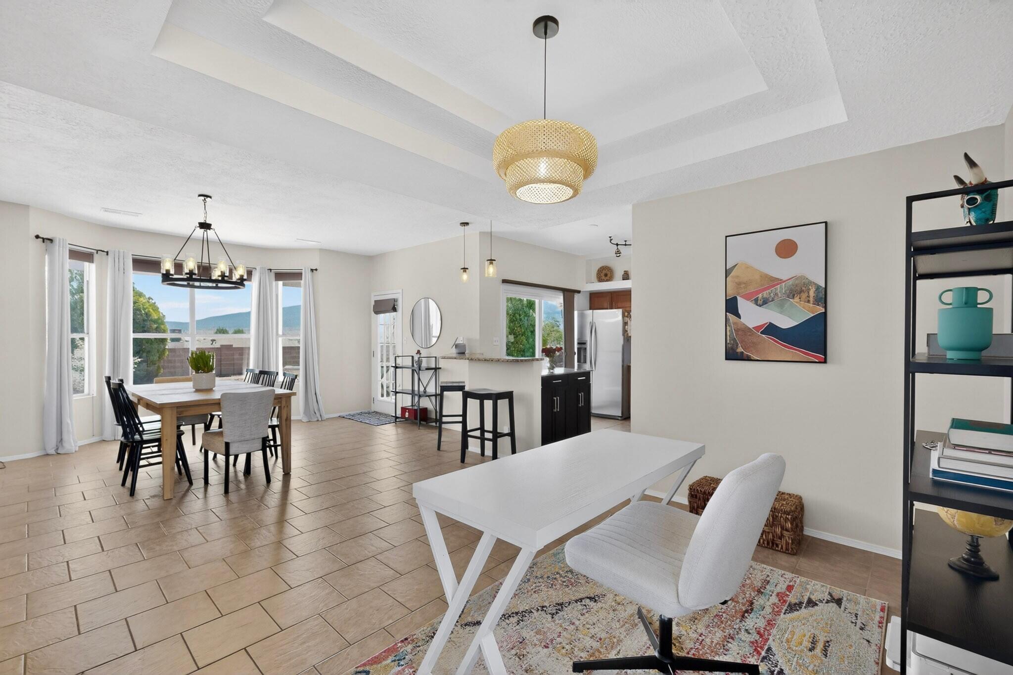 Photo 16 — 2512 Cabezon Drive NE