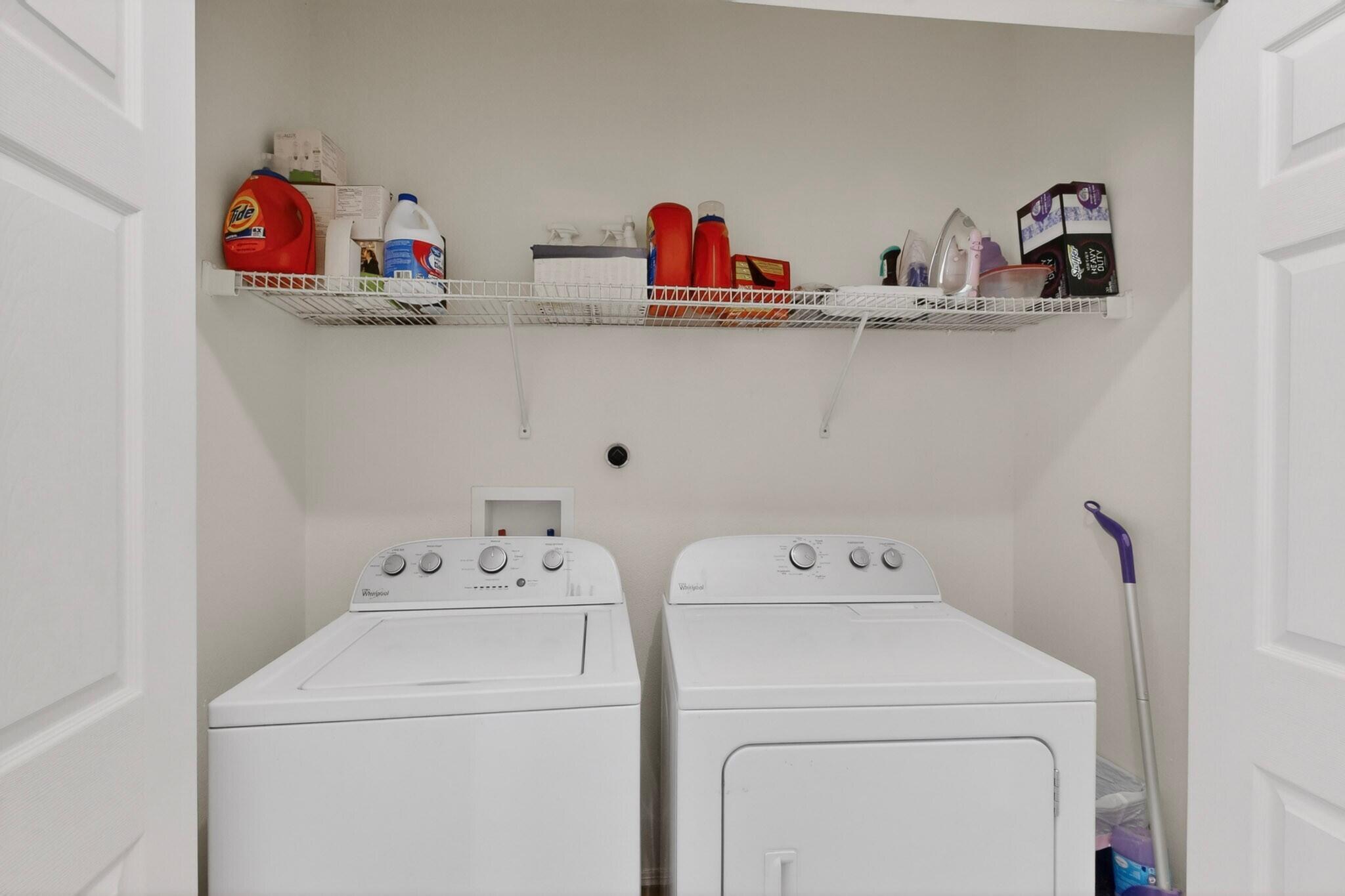 Photo 7 — 2512 Cabezon Drive NE