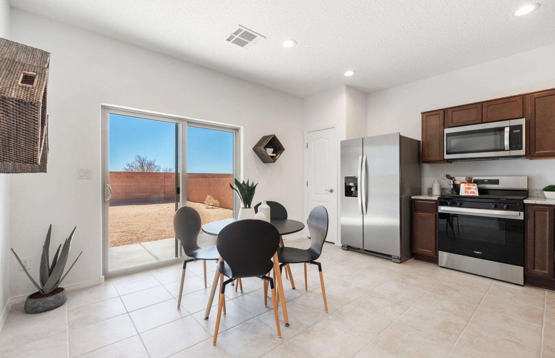 Photo 18 — 285 Spectrum Avenue SW
