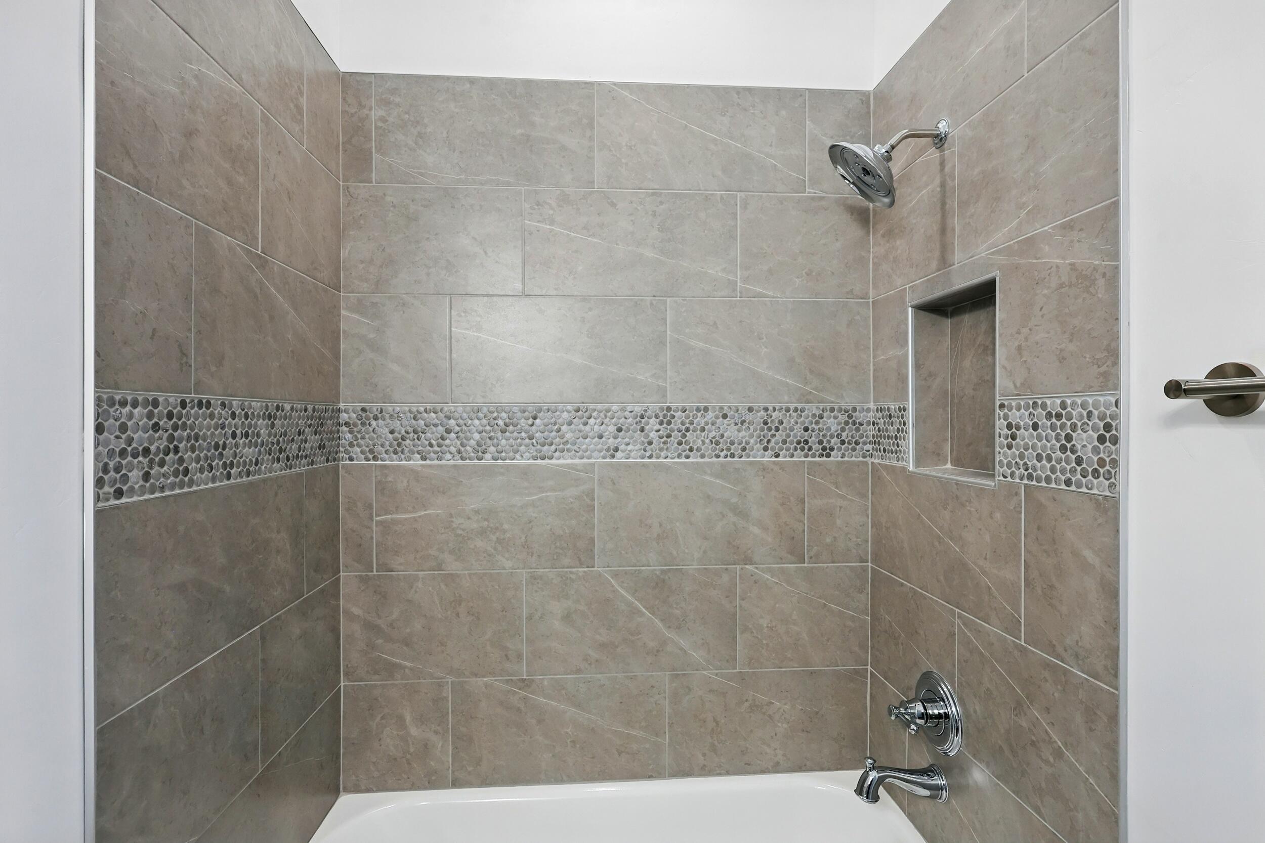Photo 12 — 1670 Tesoro Loop NW