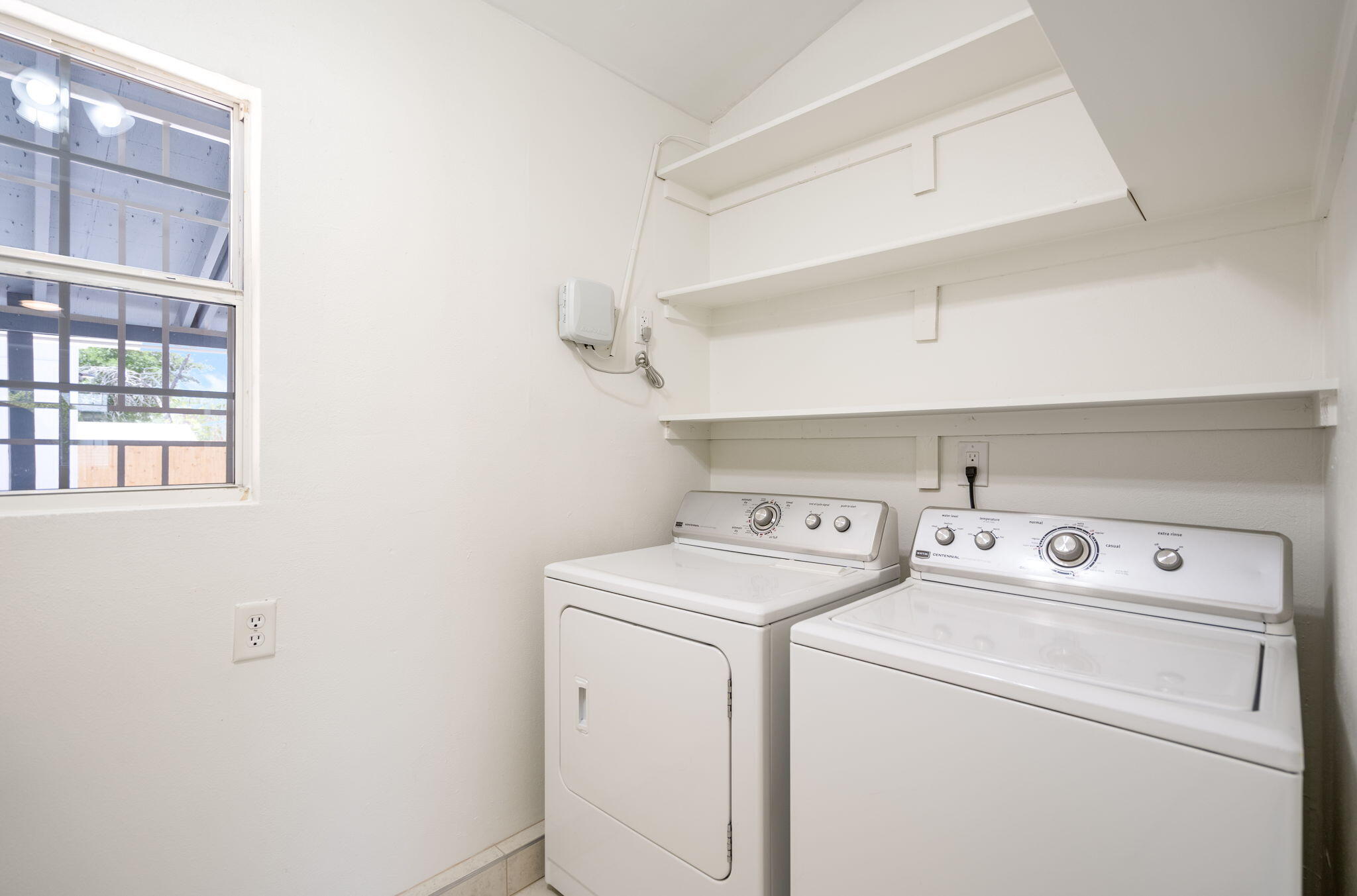 Photo 17 — 4503 Kingston Avenue NE