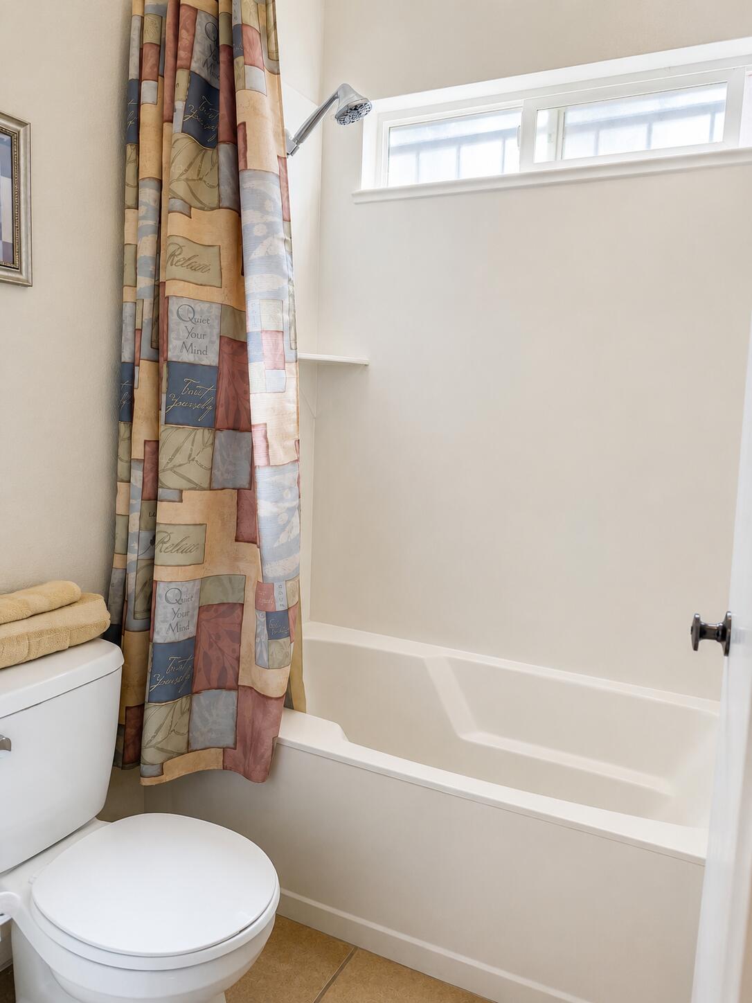 Photo 15 — 9904 Rio Corto Avenue SW
