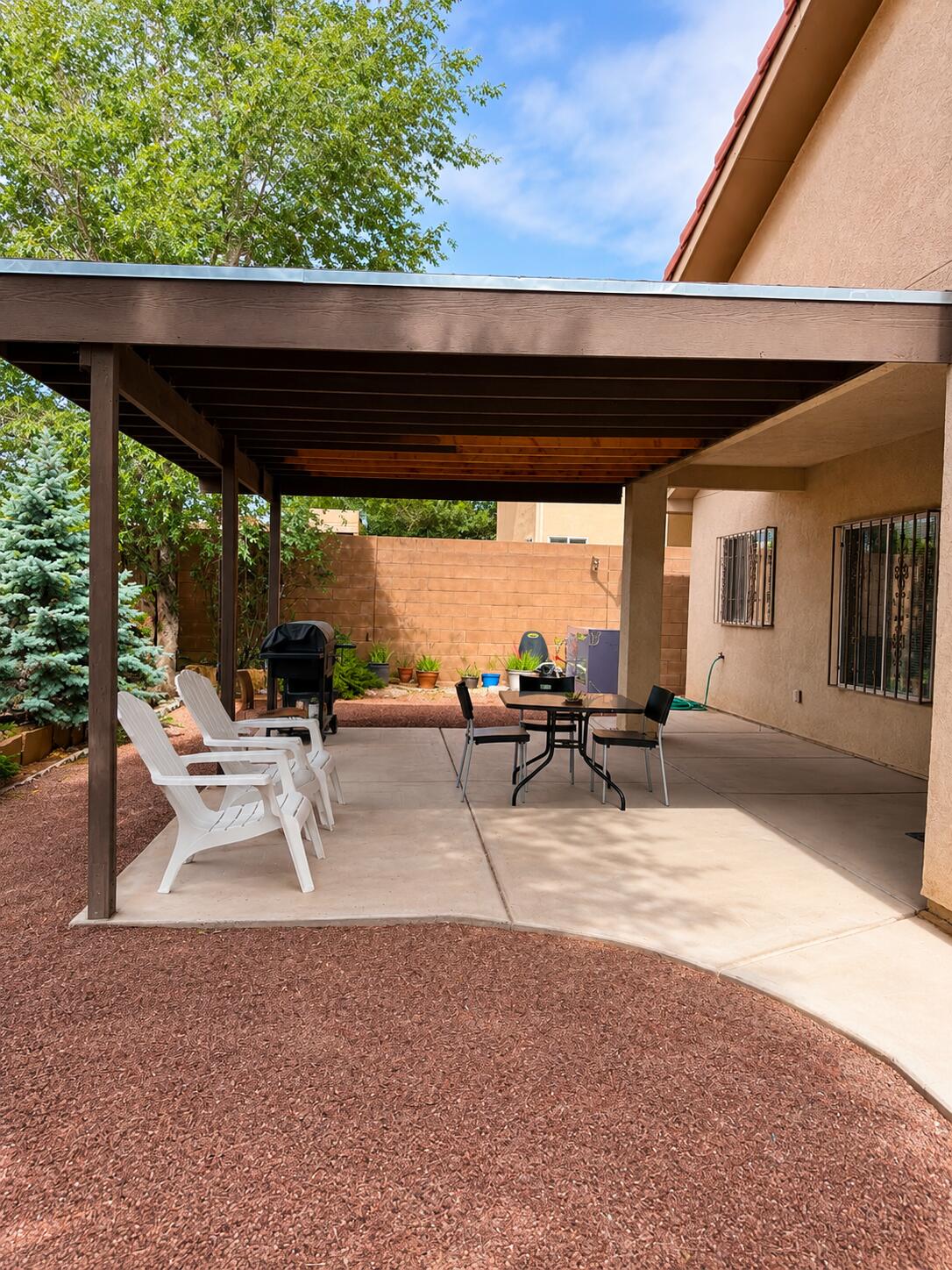 Photo 17 — 9904 Rio Corto Avenue SW