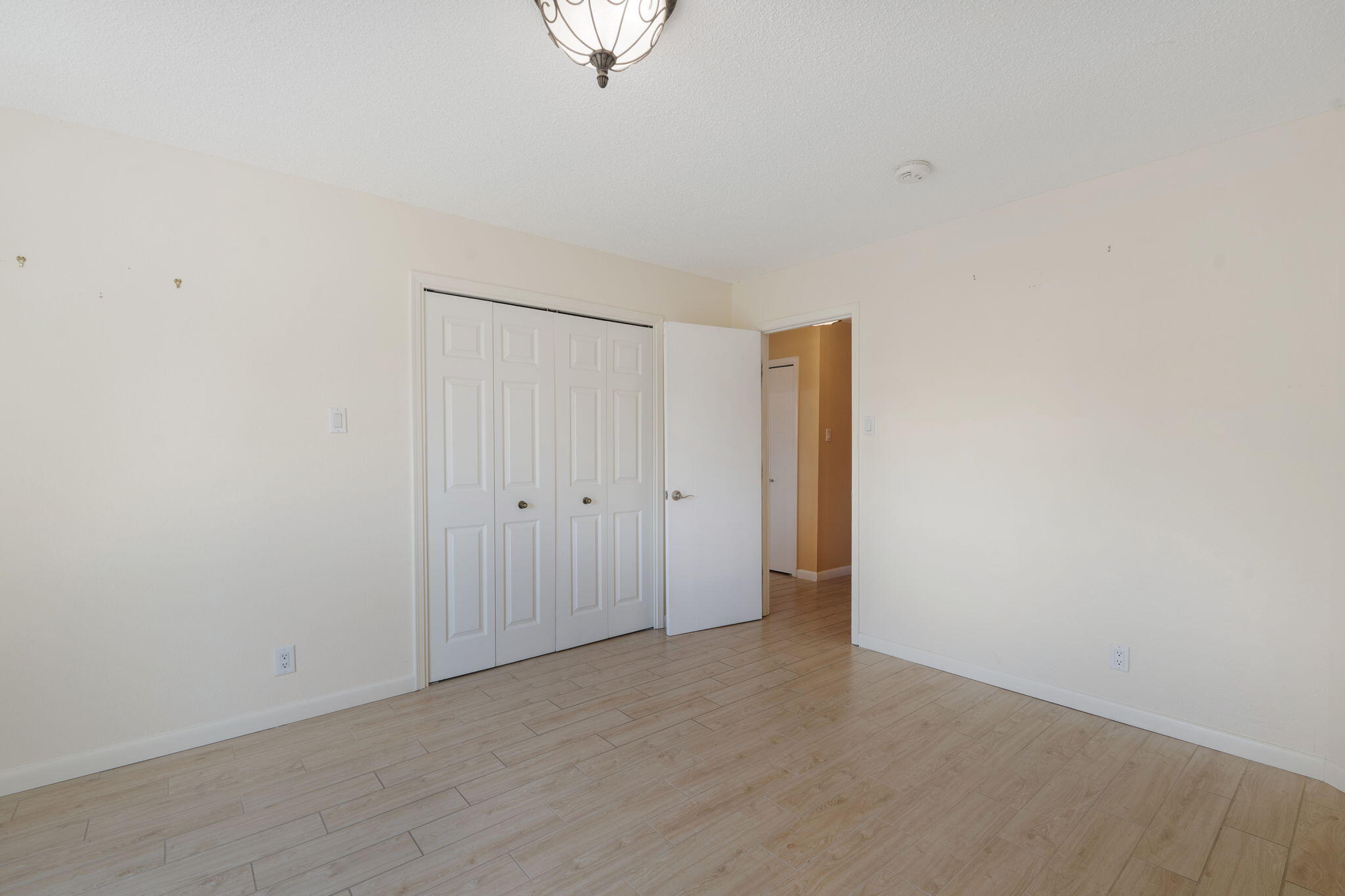 Photo 17 — 9209 Layton Avenue NE