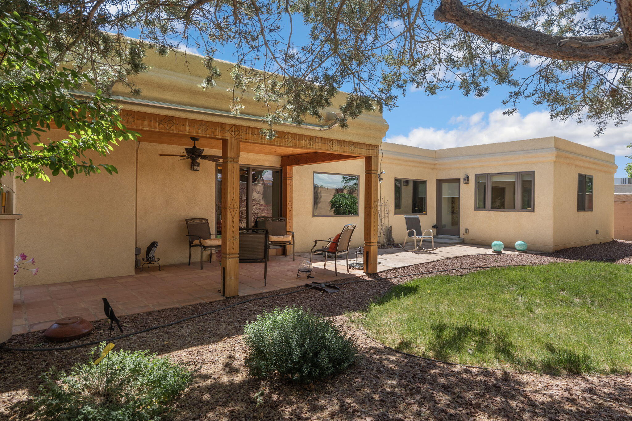 Photo 4 — 9209 Layton Avenue NE