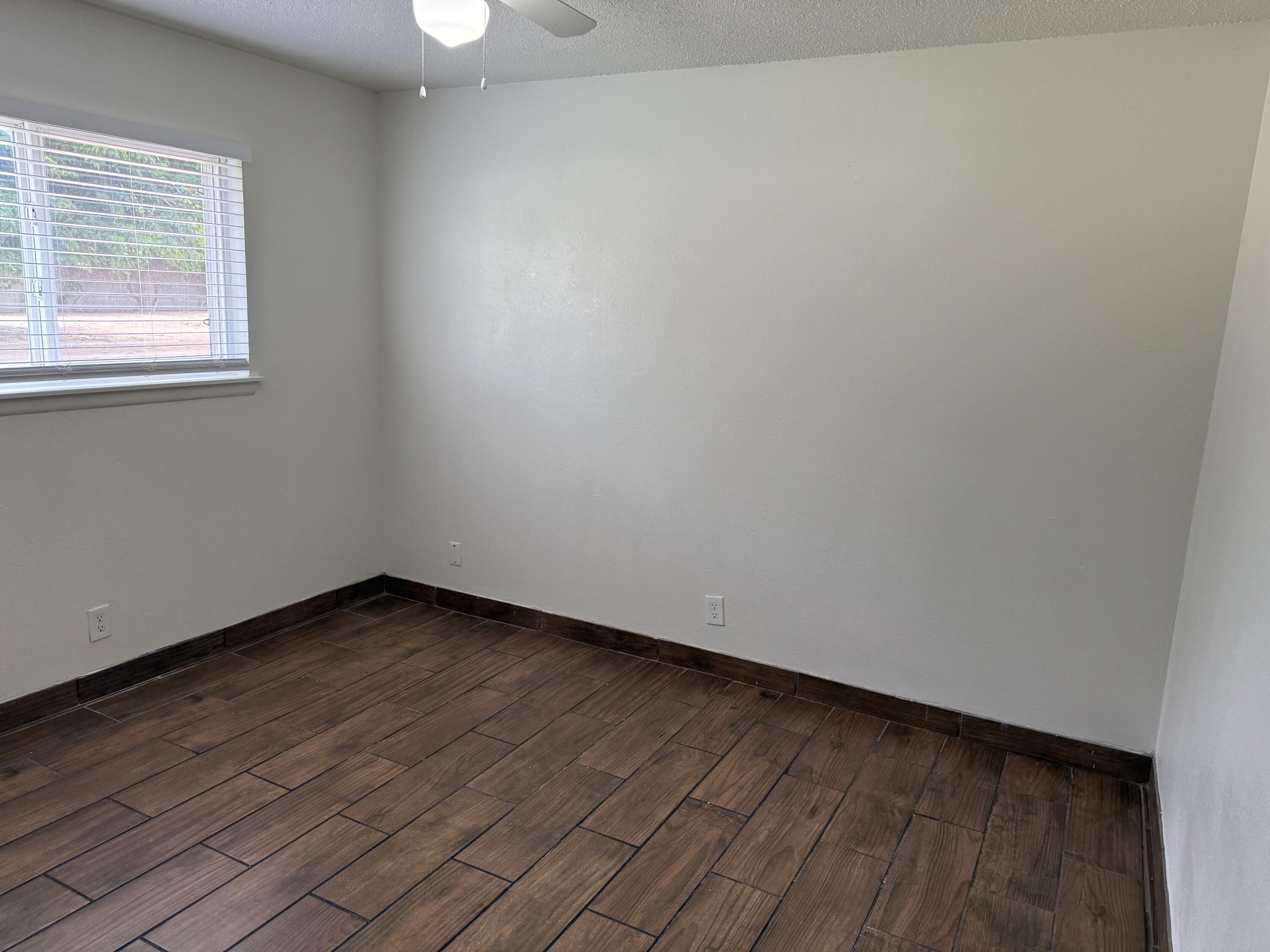 Photo 4 — 3908 Ortiz Court NE A