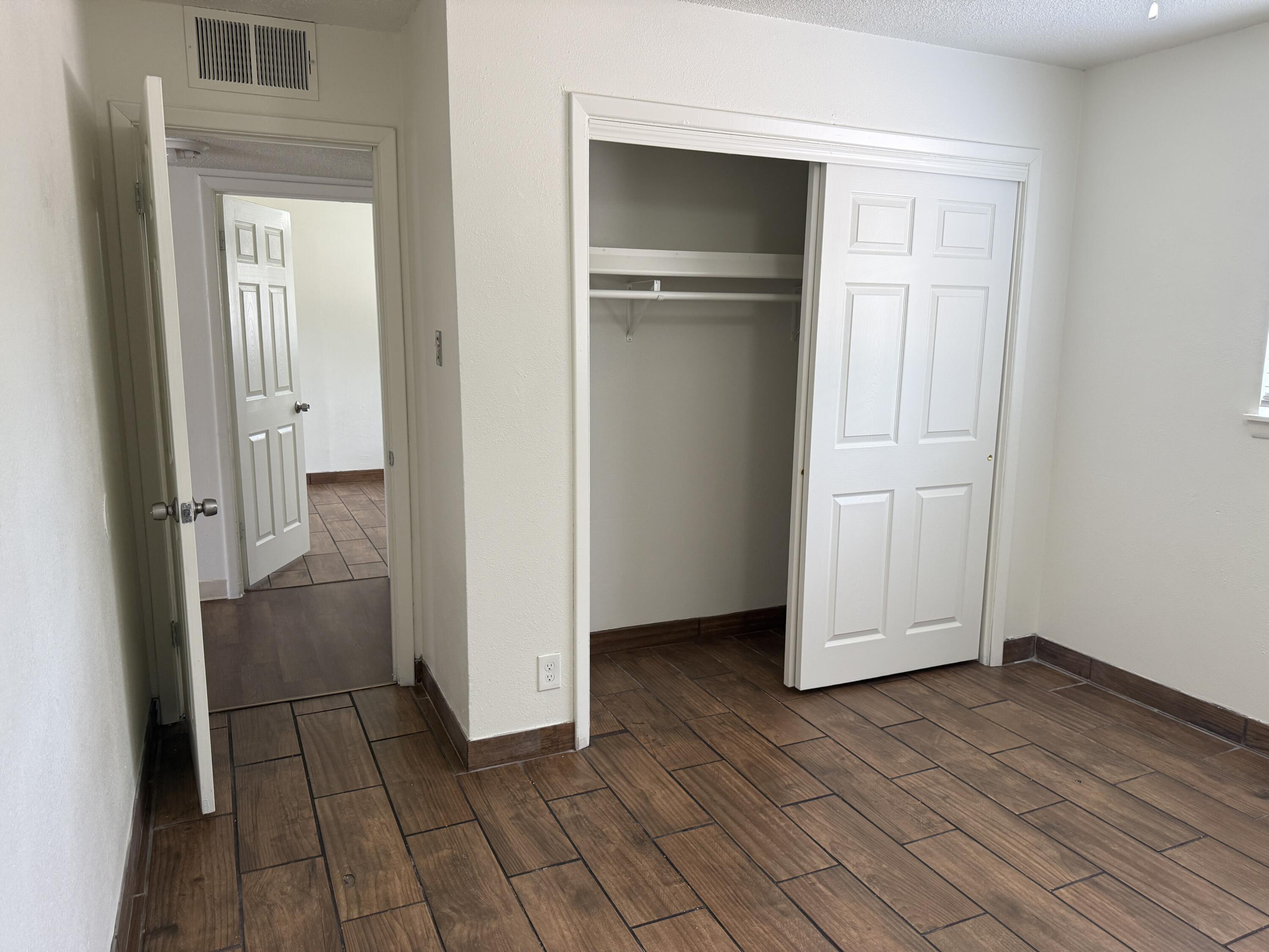 Photo 3 — 3908 Ortiz Court NE A