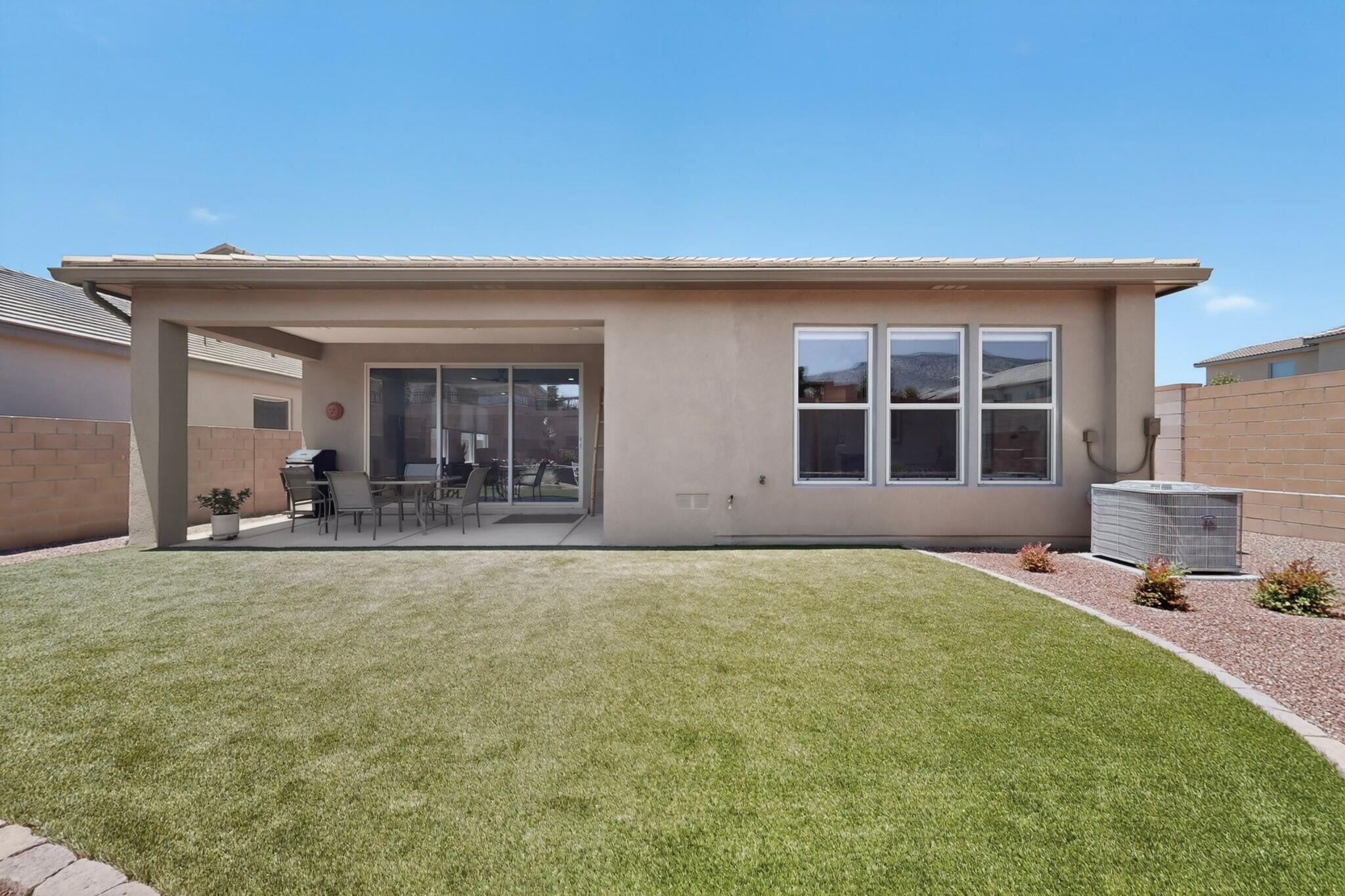 Photo 11 — 9714 Blue Dove Place NE