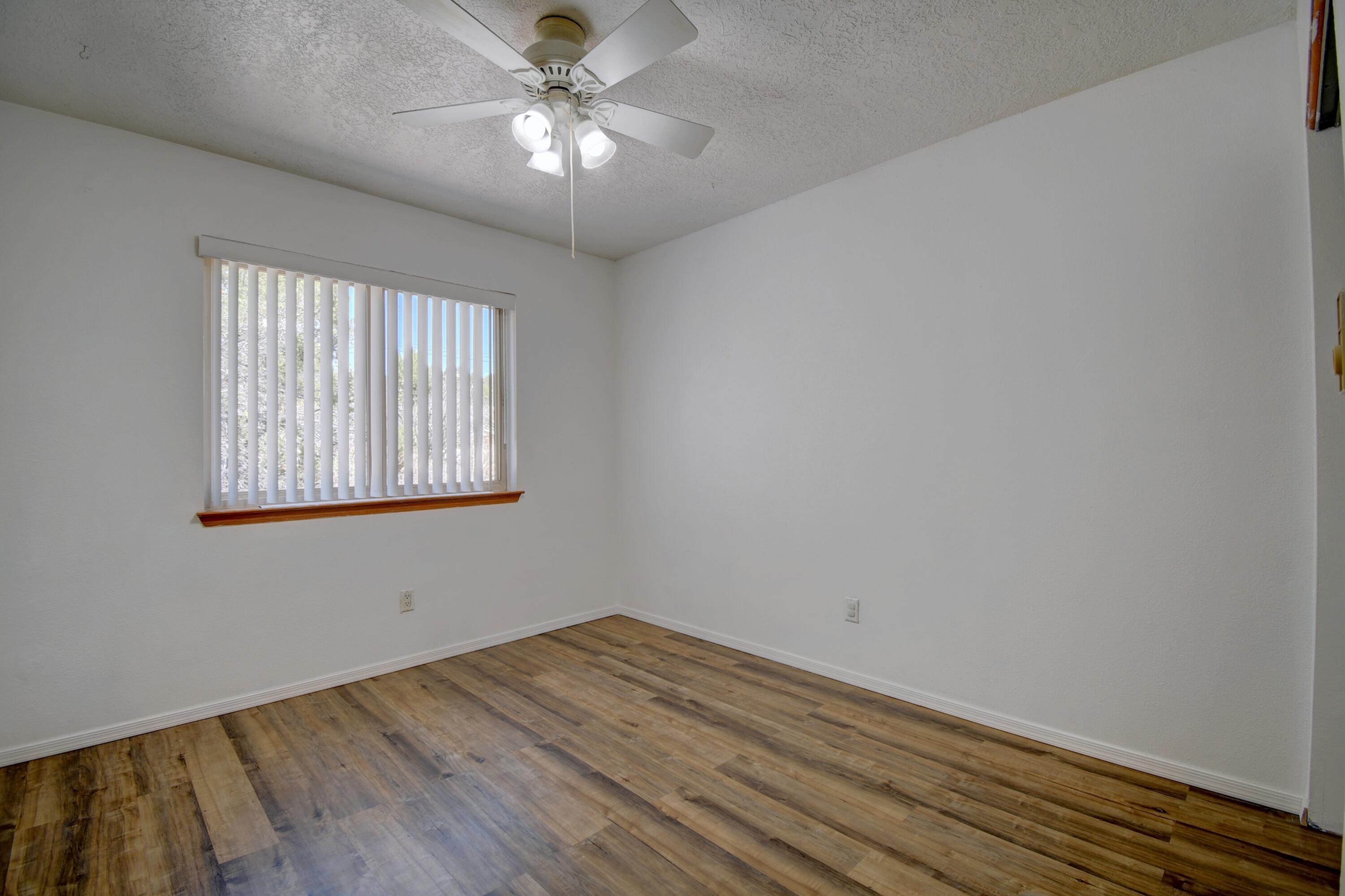 Photo 18 — 81 A Edgewood 7