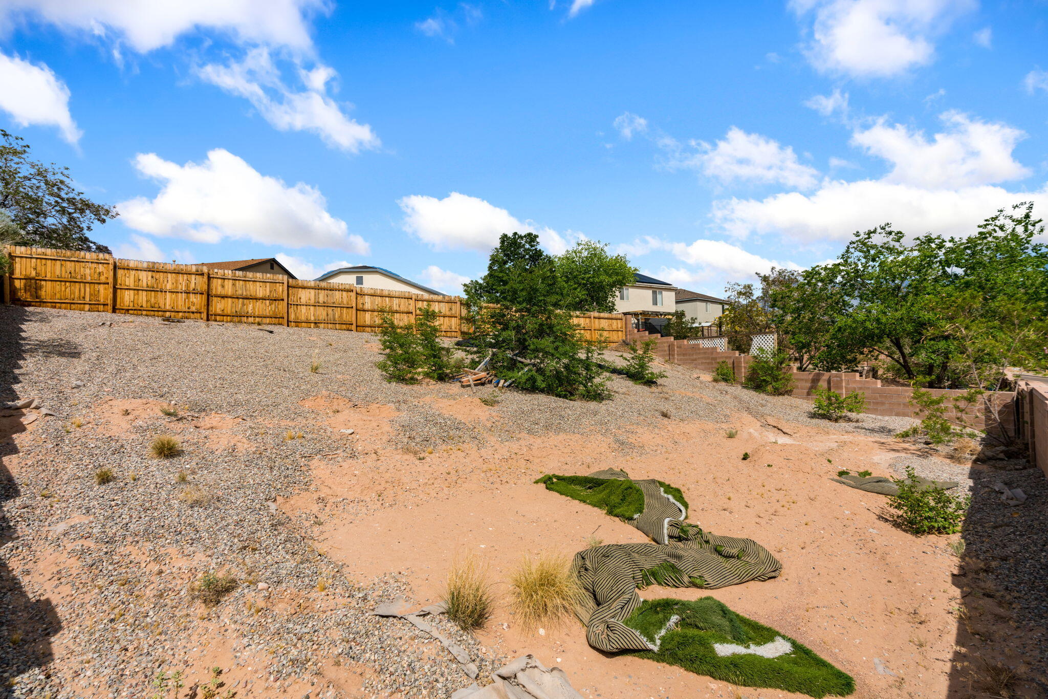 Photo 4 — 5237 Caprock Drive NE