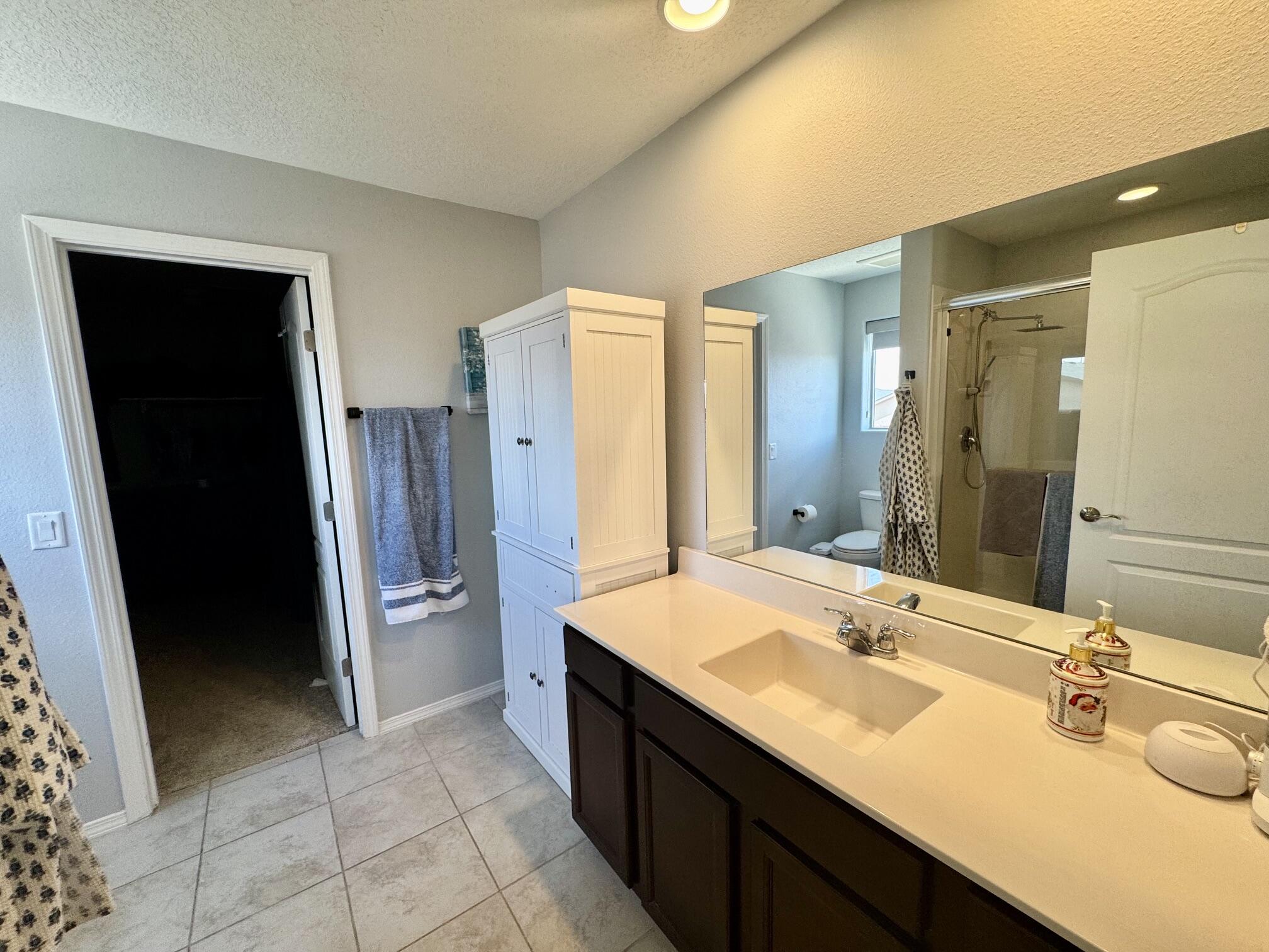 Photo 16 — 127 Prism Avenue SW