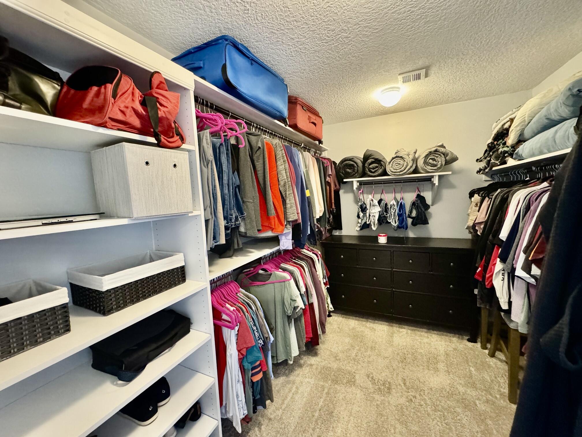 Photo 14 — 127 Prism Avenue SW