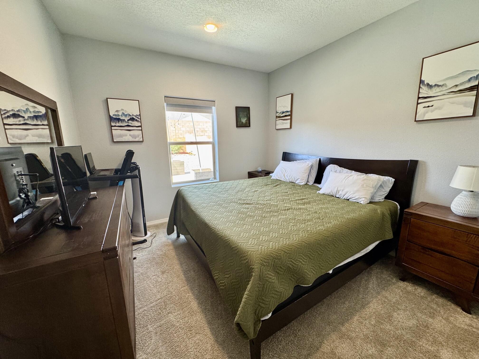 Photo 13 — 127 Prism Avenue SW