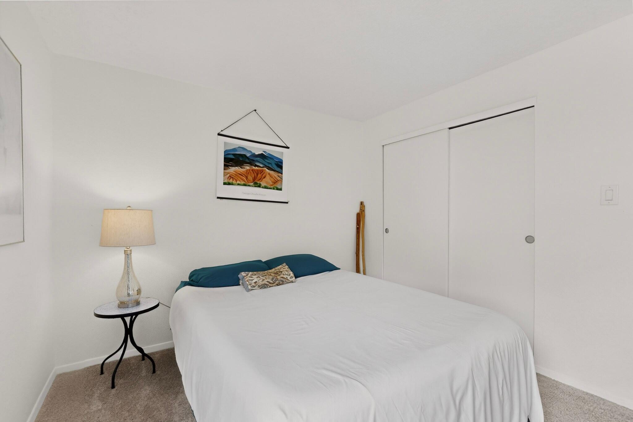 Photo 12 — 13266 Candelaria Road NE