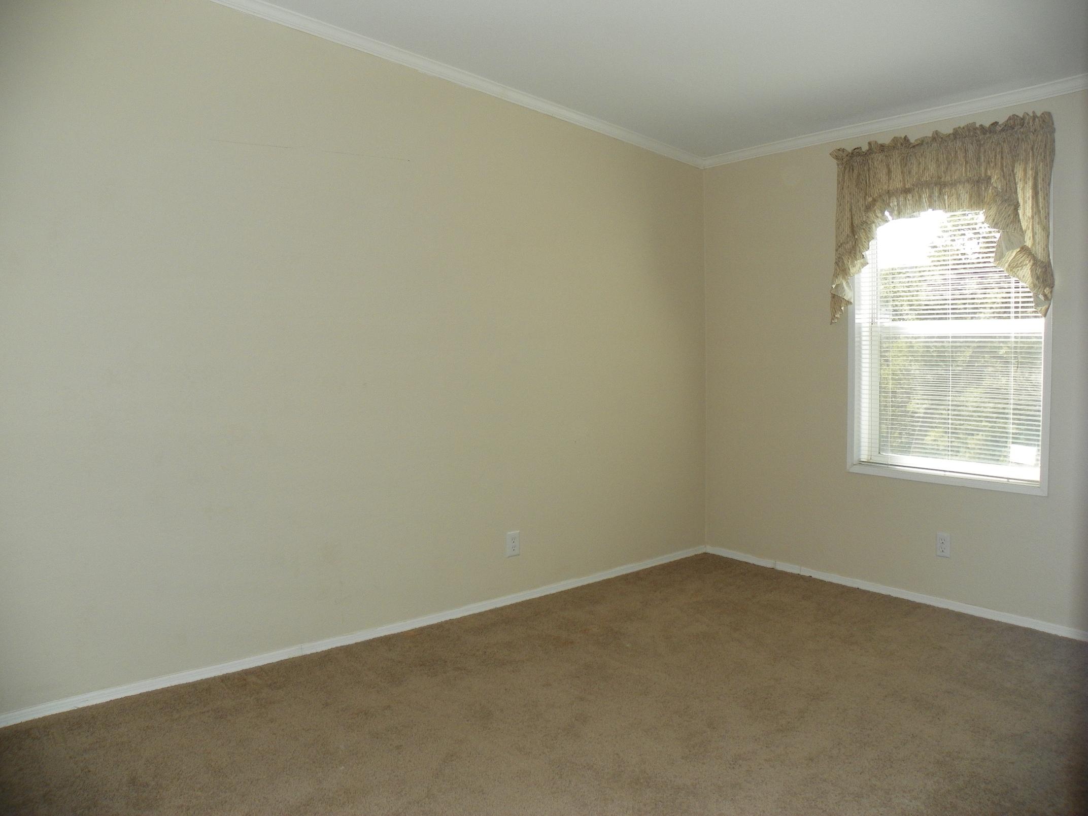 Photo 15 — 19 Crestwood Loop Drive