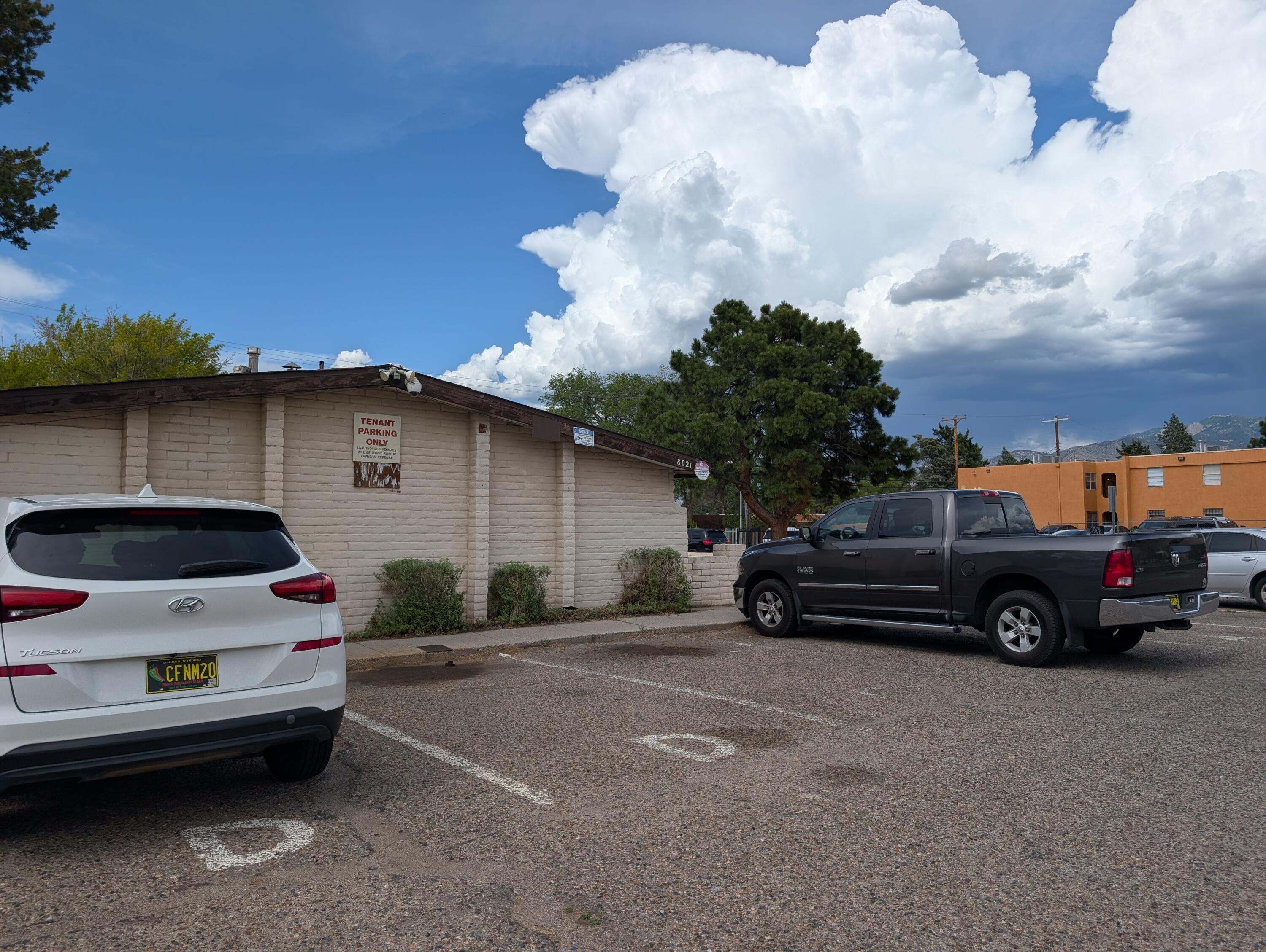 8021 Marquette Avenue NE, Albuquerque, NM 87108
