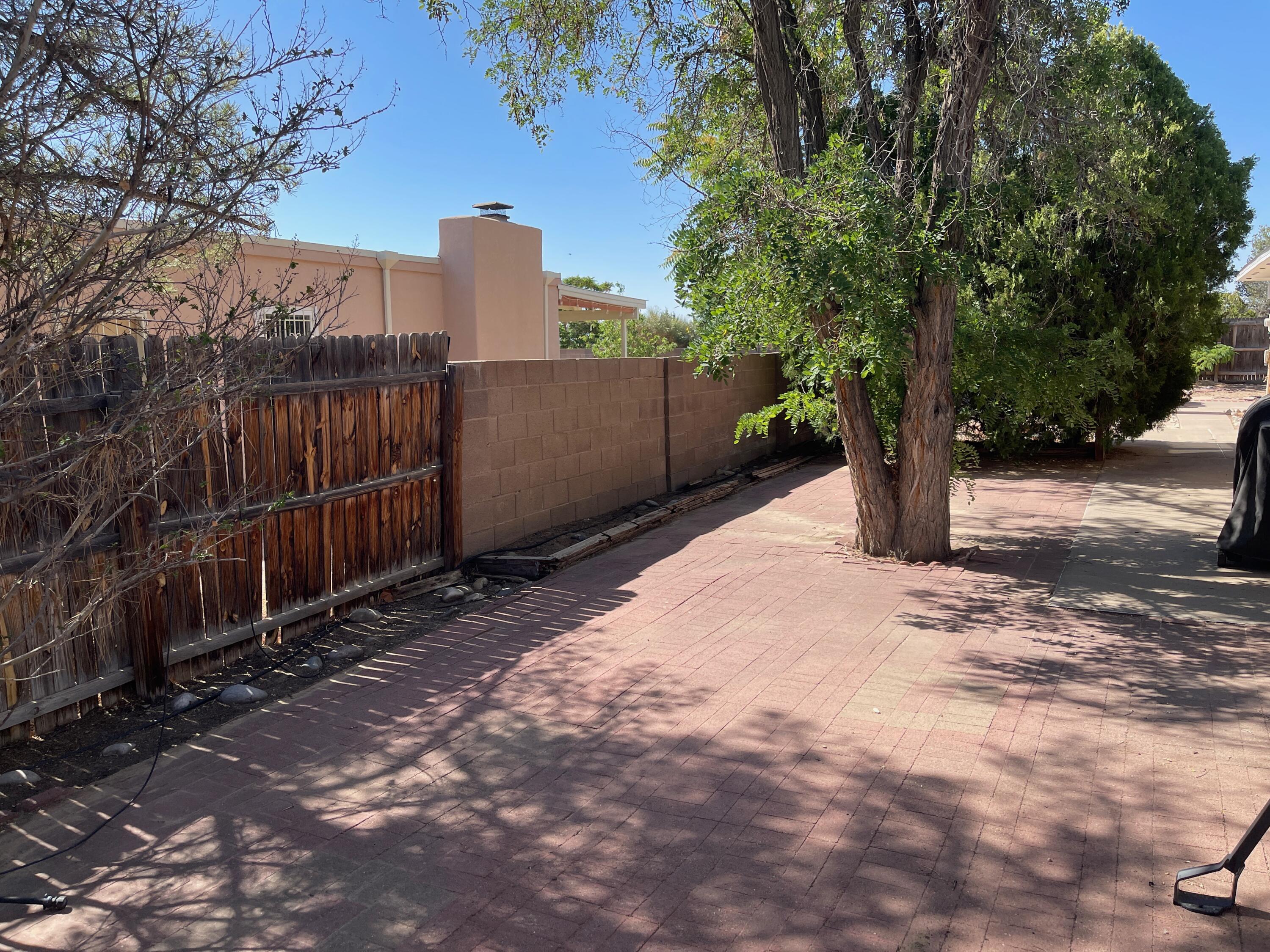 Photo 7 — 5316 Ironwood Drive NW