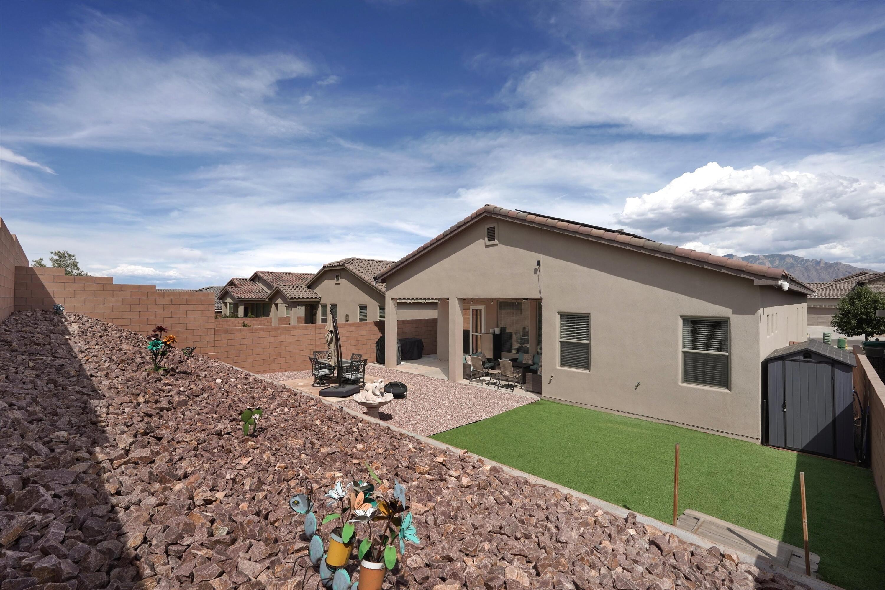 Photo 4 — 6917 Cleary Loop NE