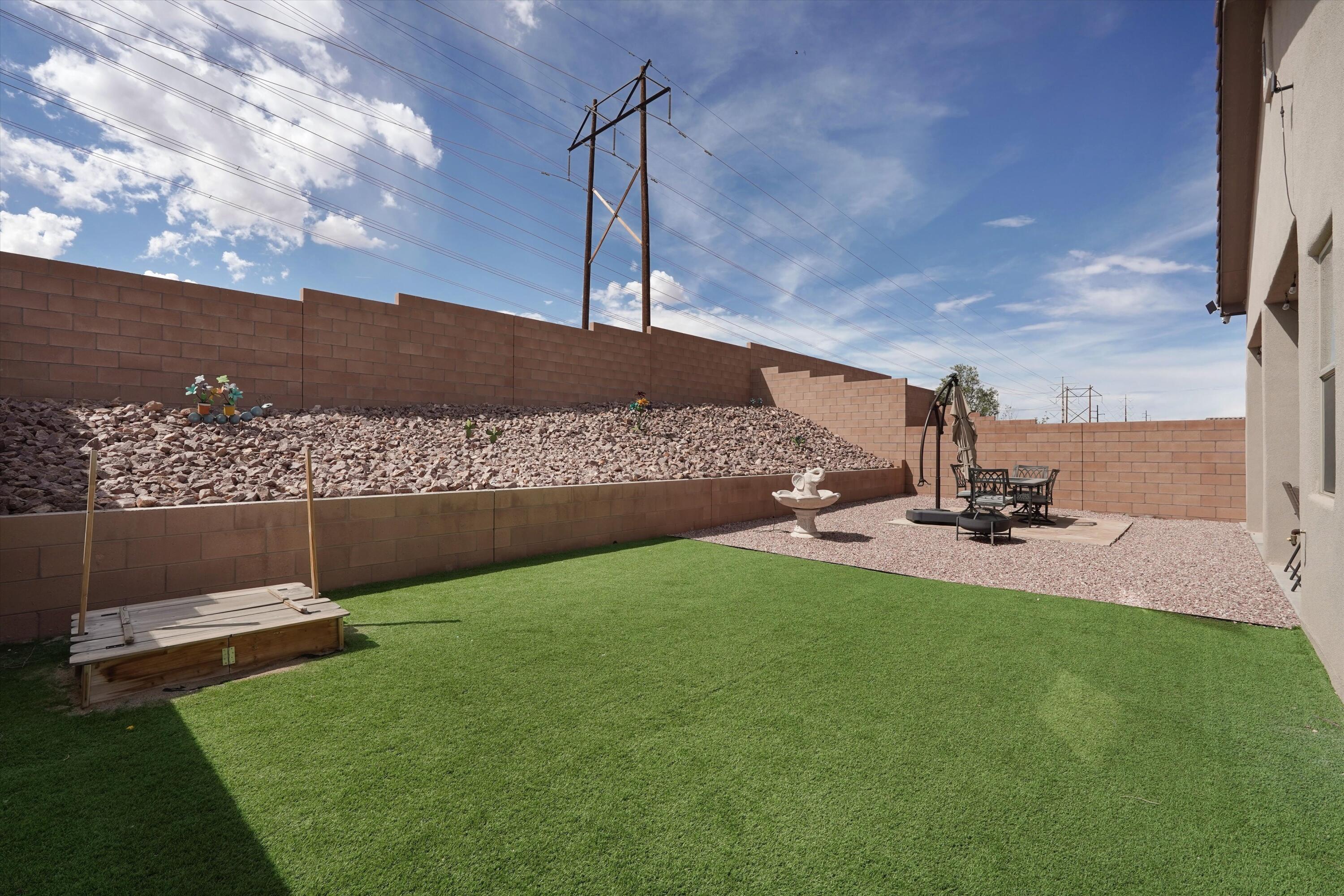 Photo 3 — 6917 Cleary Loop NE