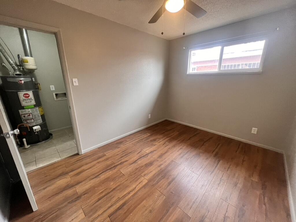 Photo 6 — 423 Dallas Street SE A