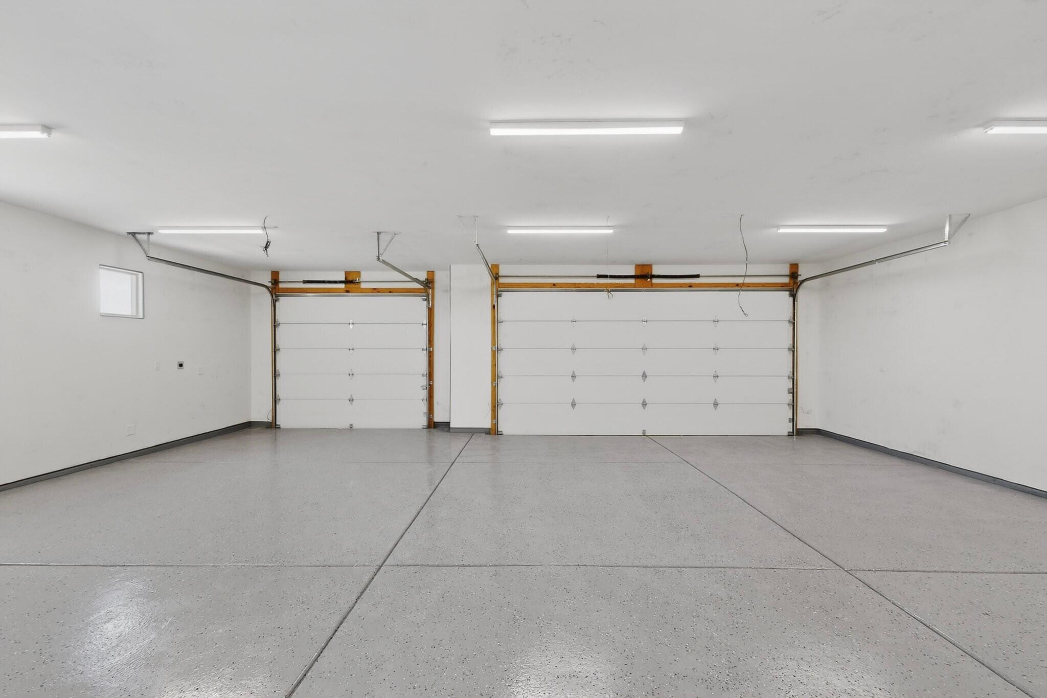 Photo 8 — 861 11th Avenue SE