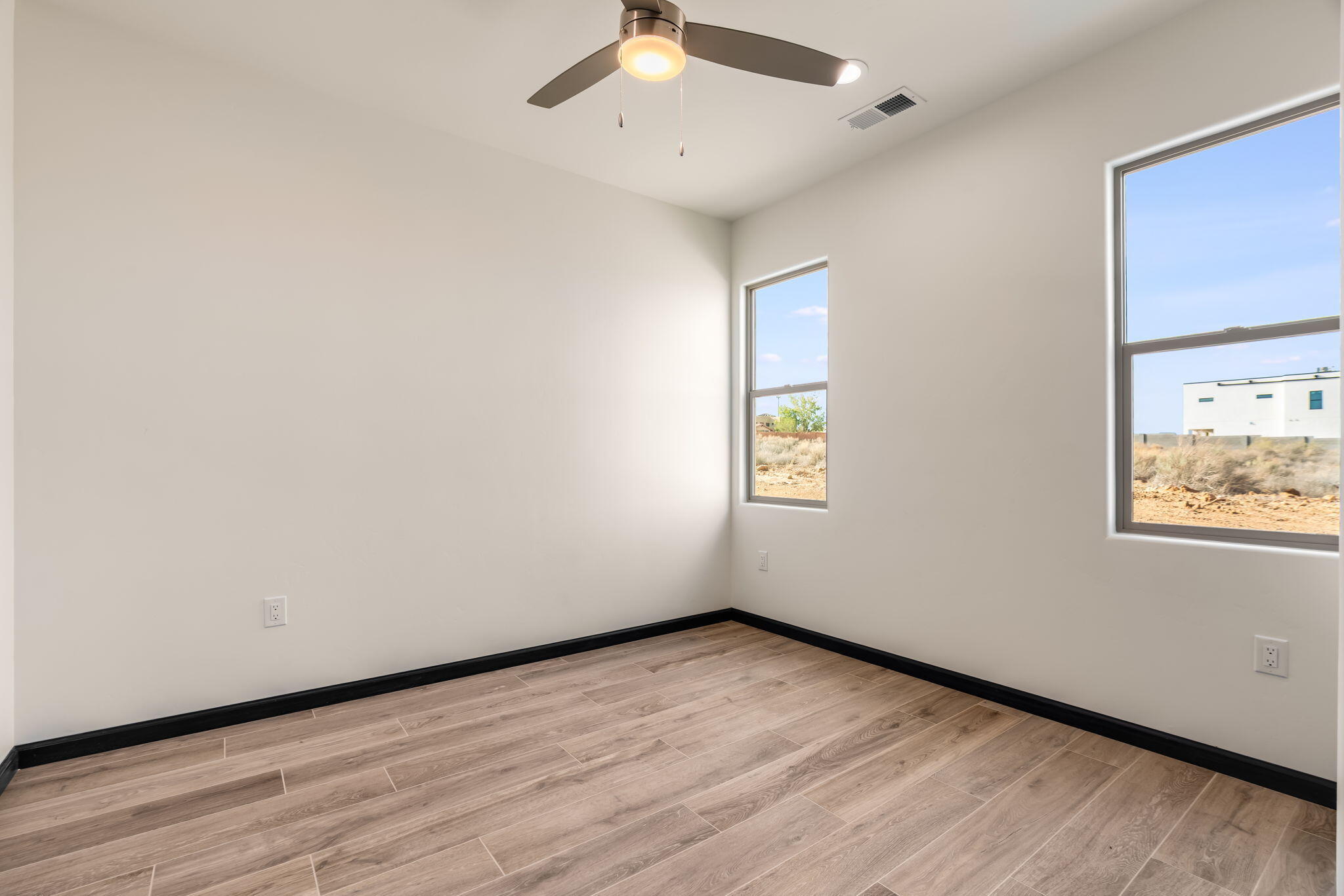 Photo 6 — 705 4th Street NE
