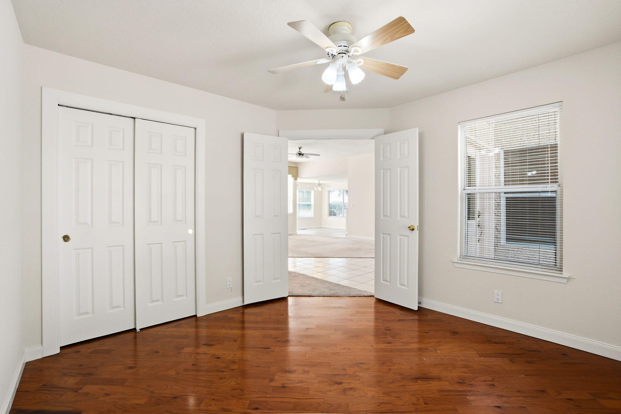 Photo 6 — 7415 Coachman Street NE