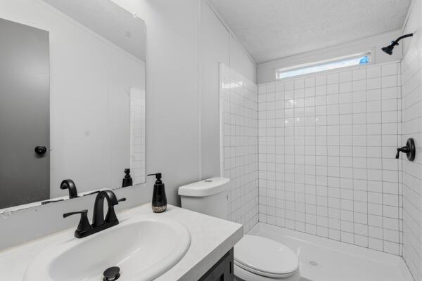Photo 15 — 2712 Katrina Drive SW