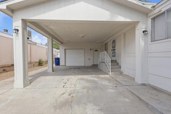 Photo 2 — 2712 Katrina Drive SW