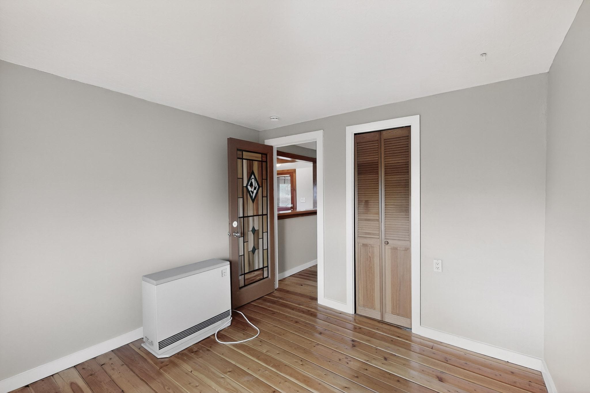 Photo 3 — 9 Mikes Place