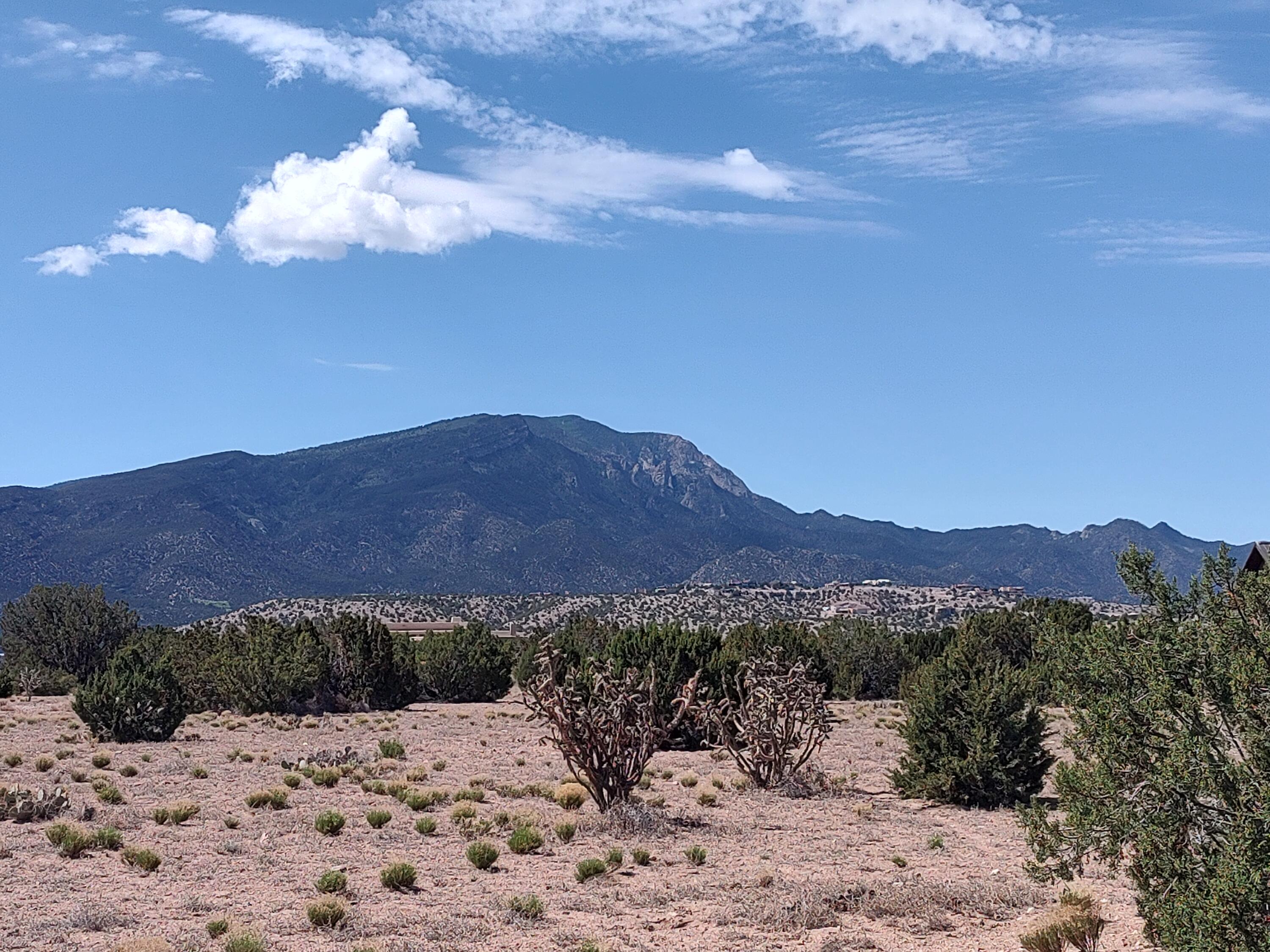 Photo 5 —  Cielo Norte Tract B-3