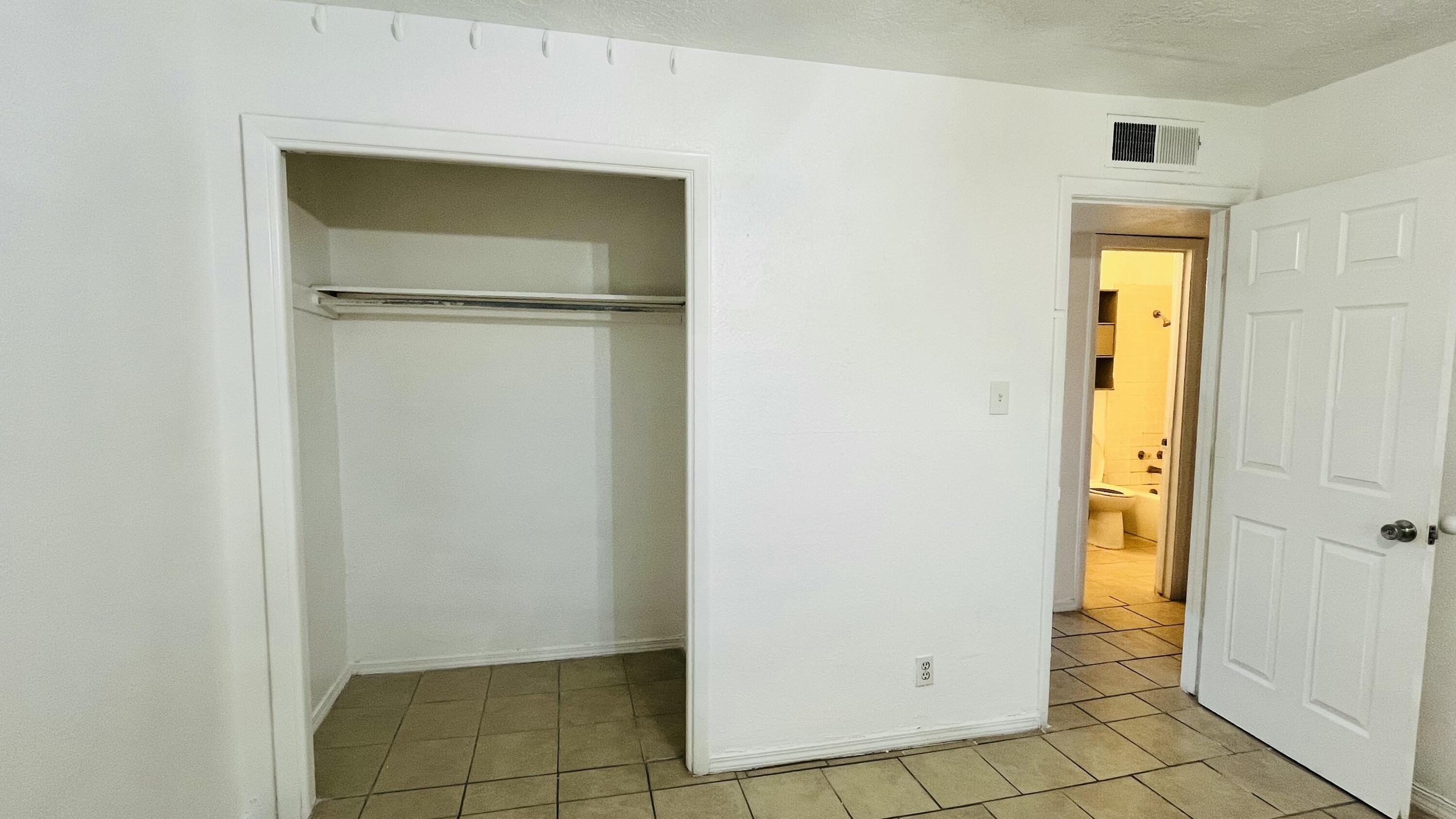 Photo 13 — 8200 Copper Avenue NE A