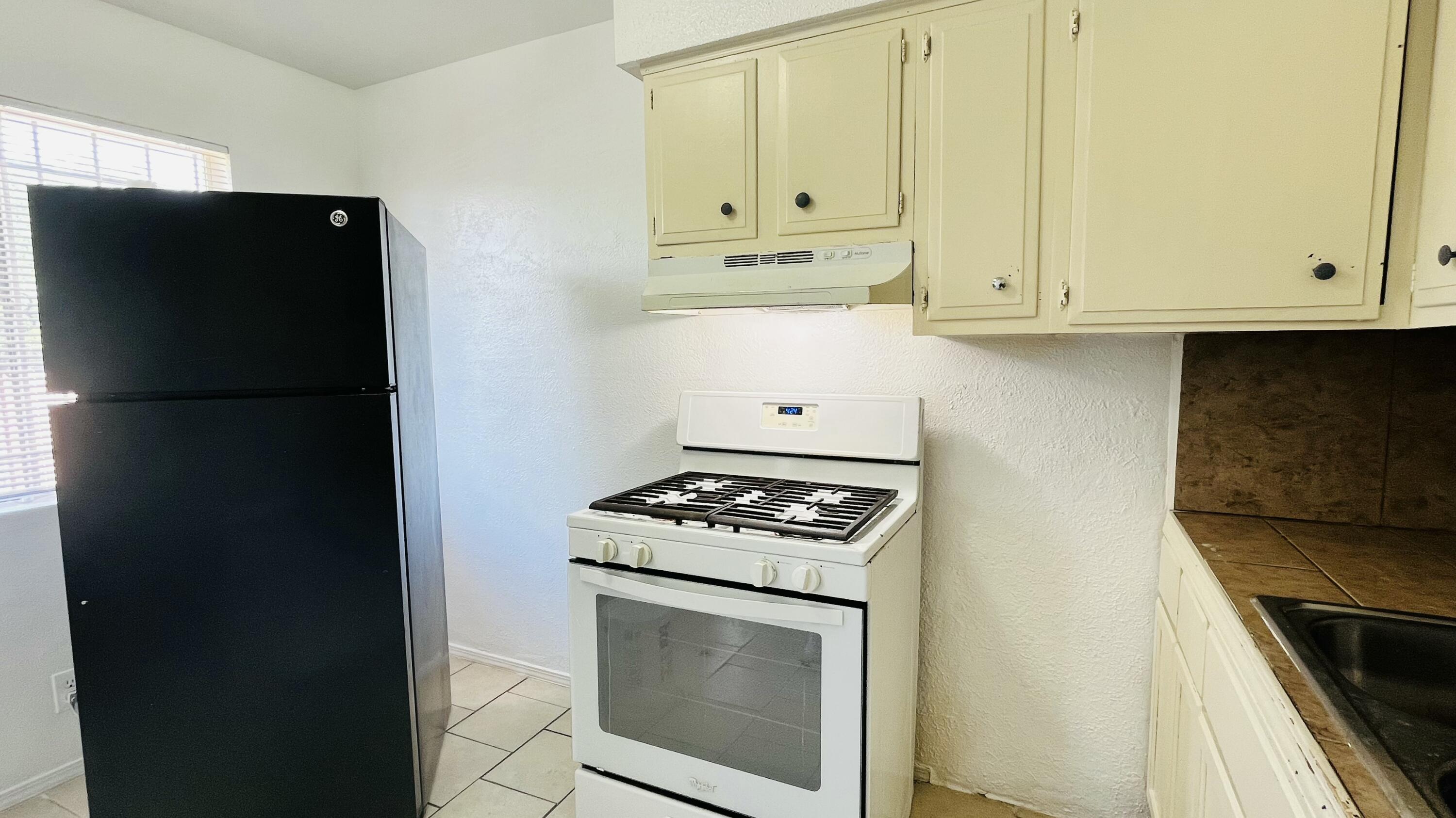 Photo 9 — 8200 Copper Avenue NE A