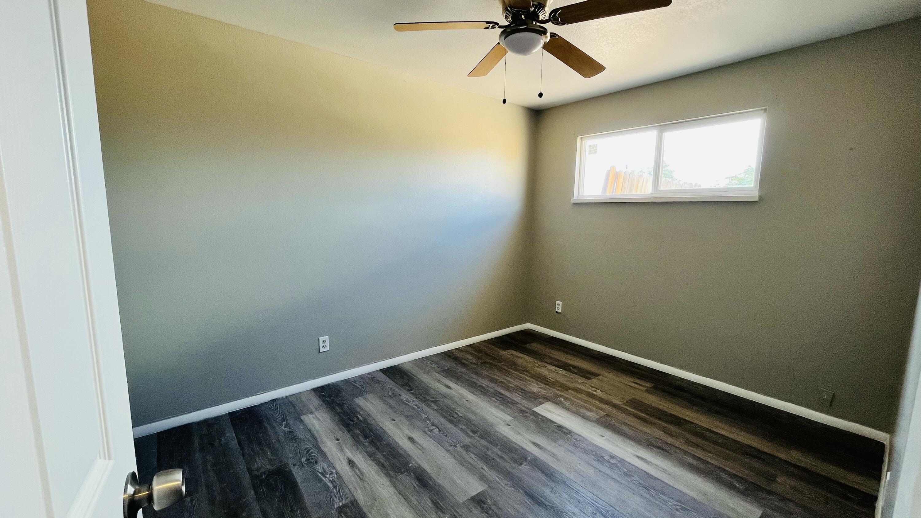 Photo 14 — 419 Dallas Street SE A