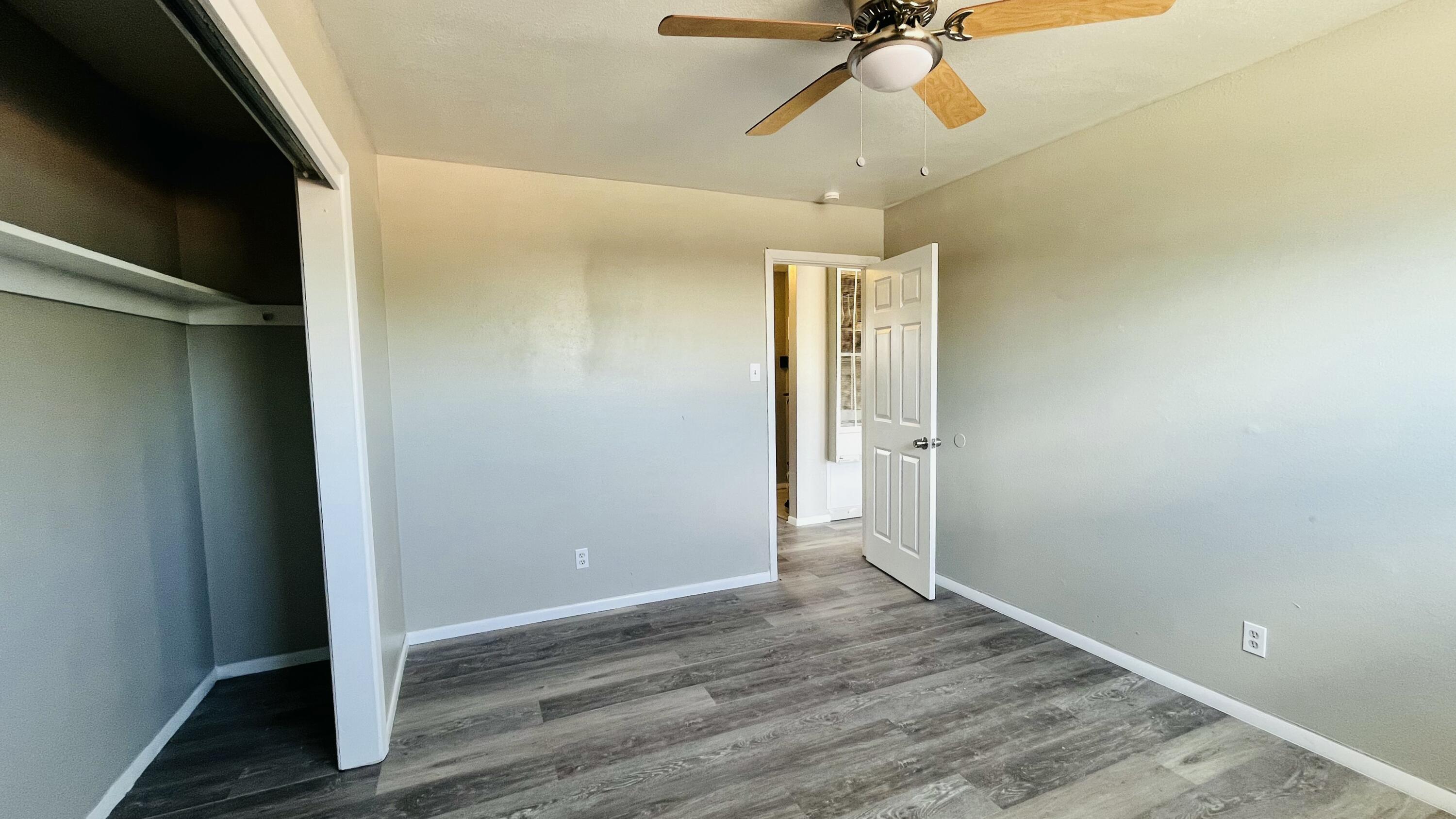 Photo 12 — 419 Dallas Street SE A