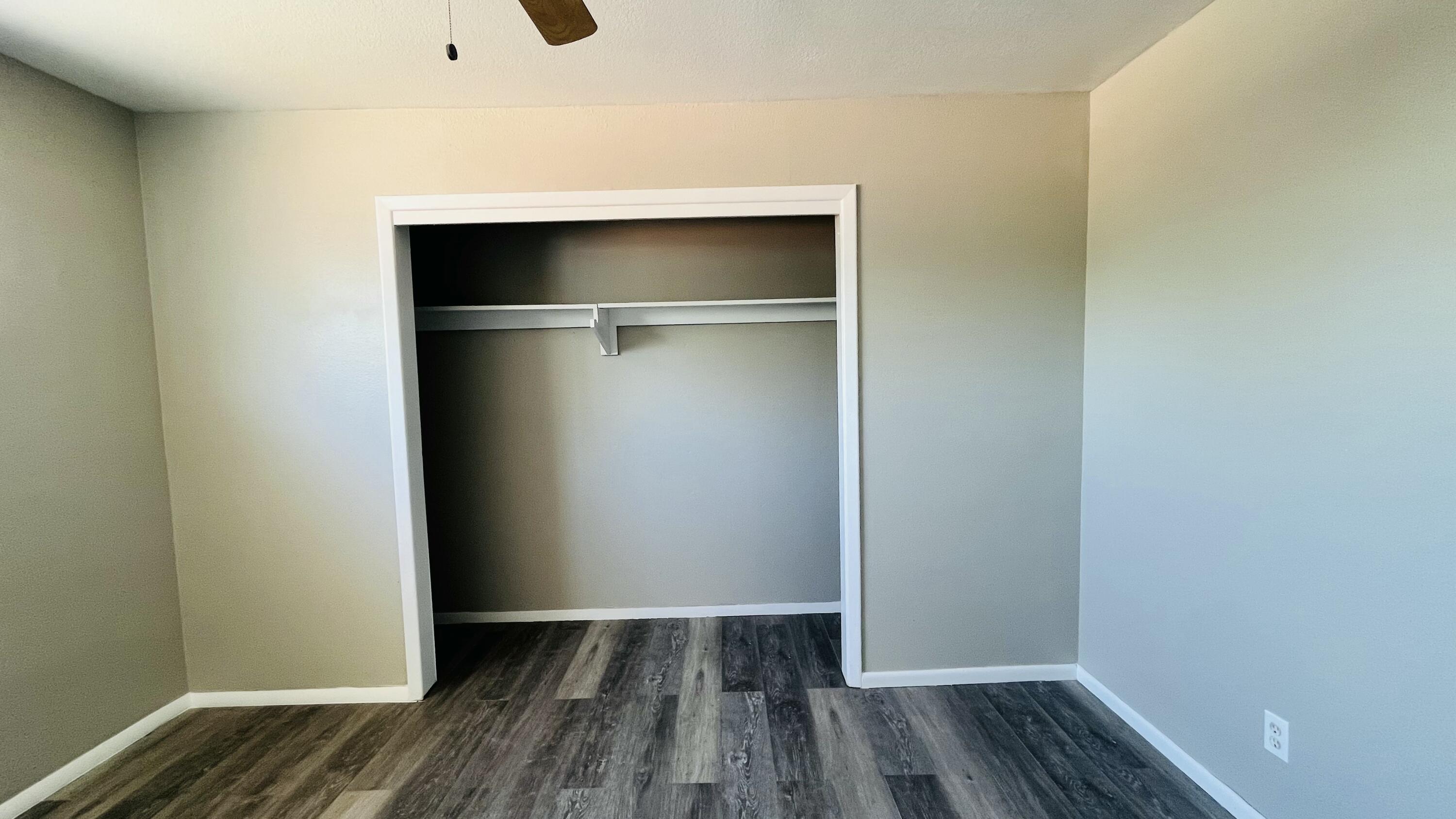 Photo 11 — 419 Dallas Street SE A