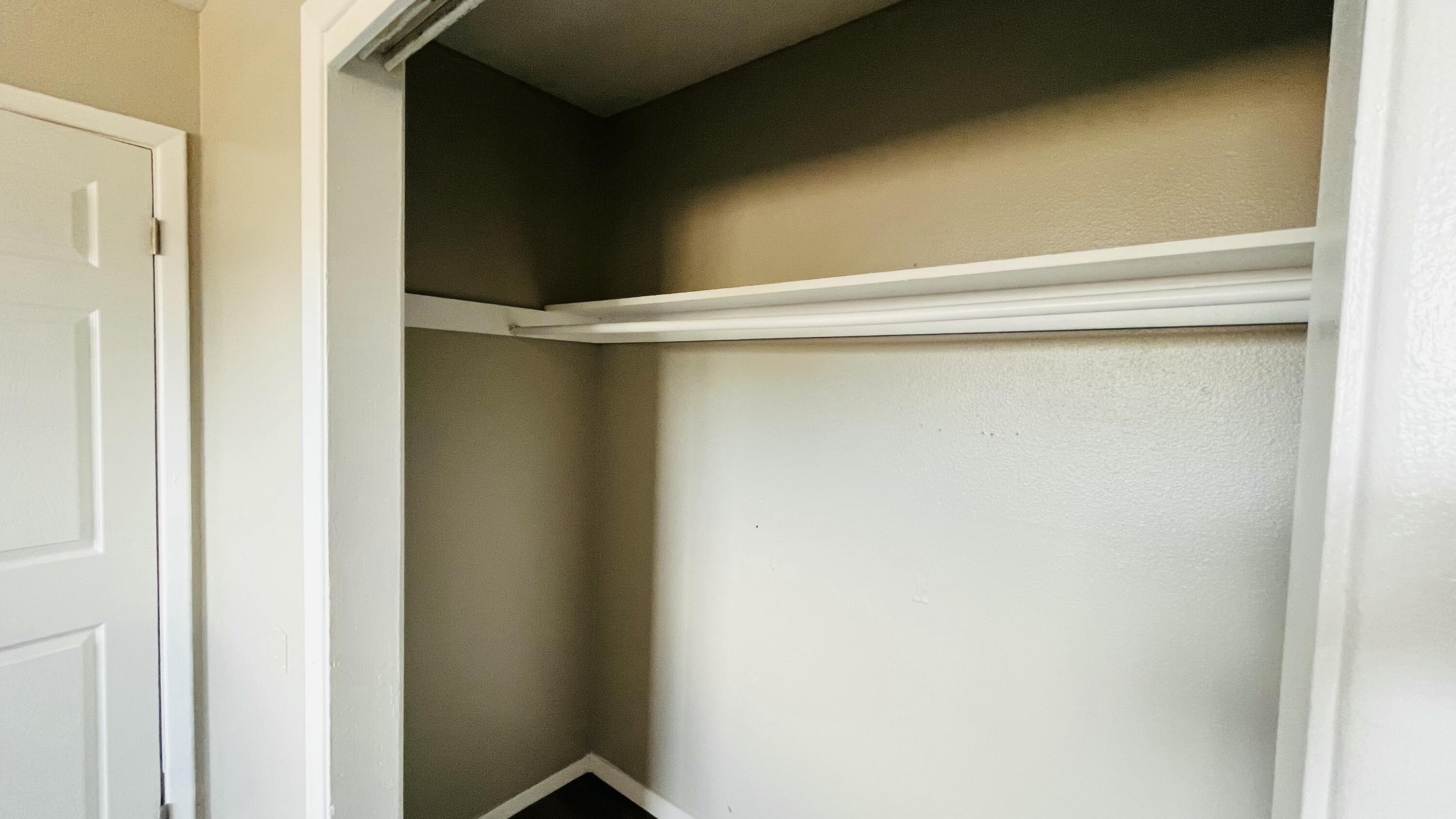Photo 5 — 419 Dallas Street SE A