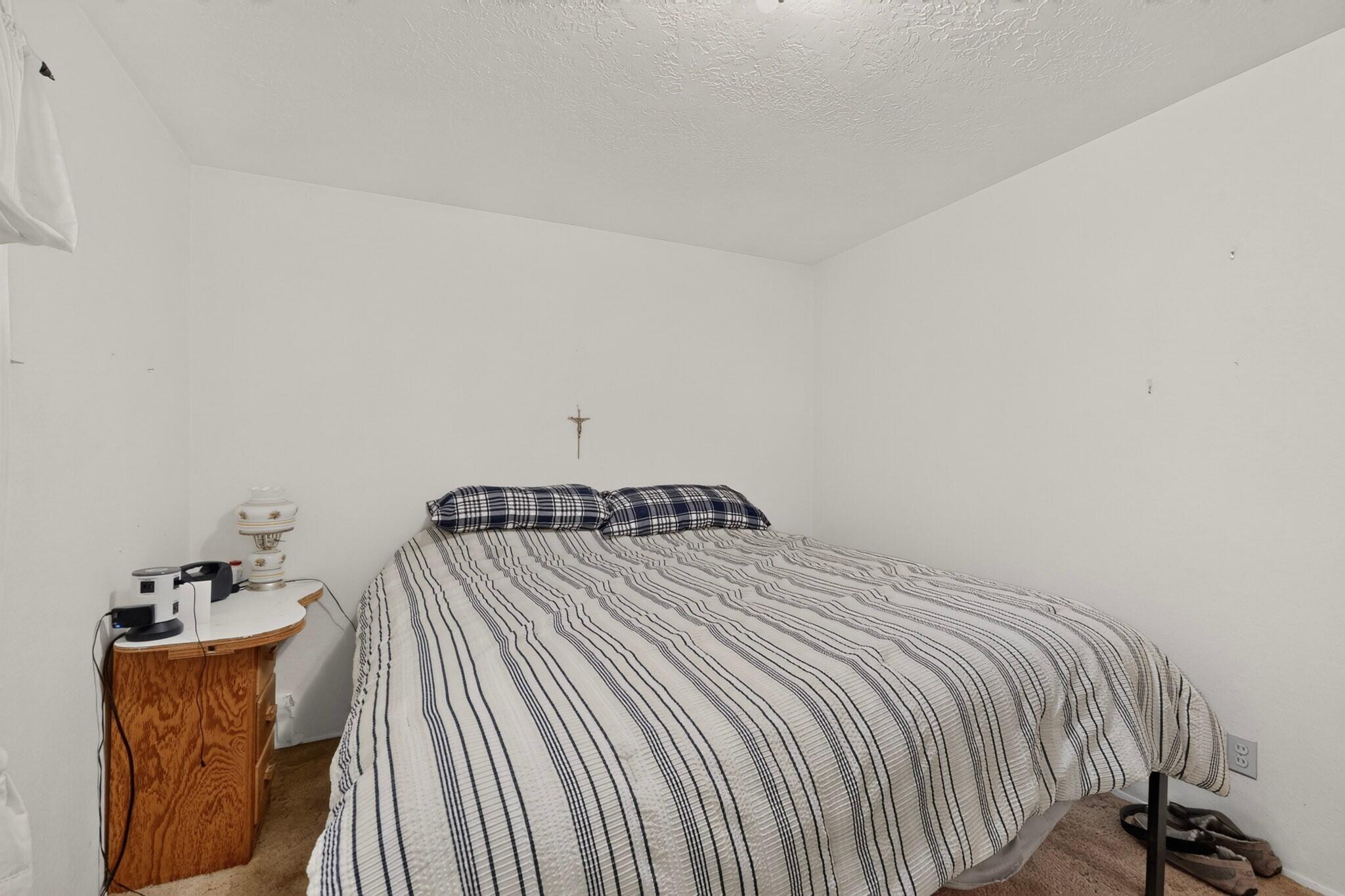 Photo 17 — 2825 Las Cruces Road NE