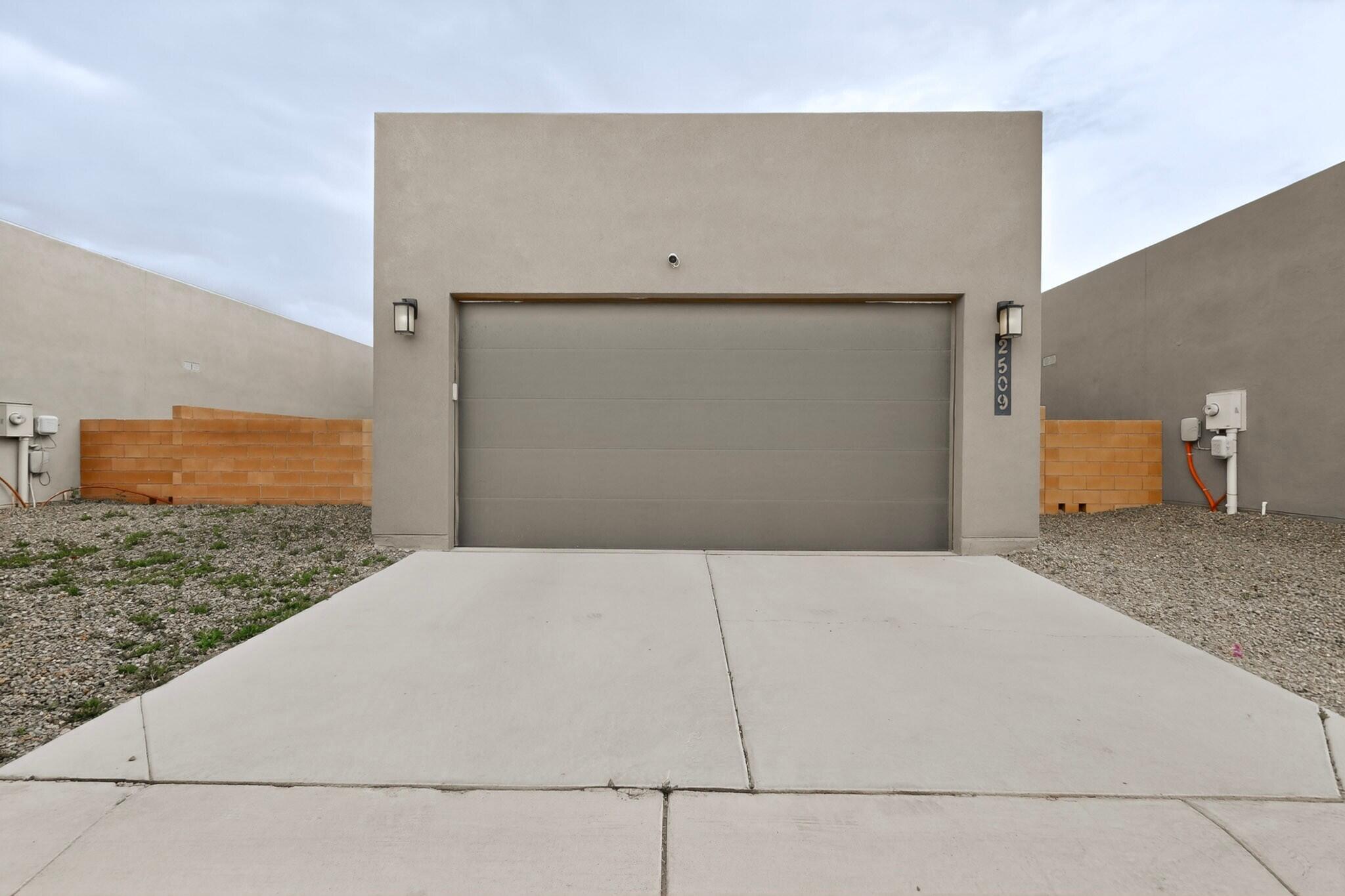 Photo 7 — 2509 Stryker Road SE