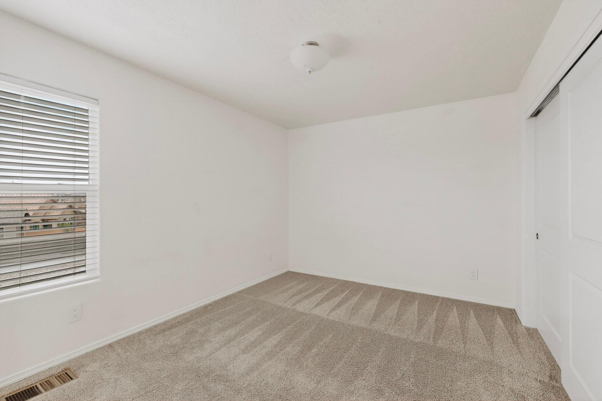 Photo 16 — 2509 Stryker Road SE