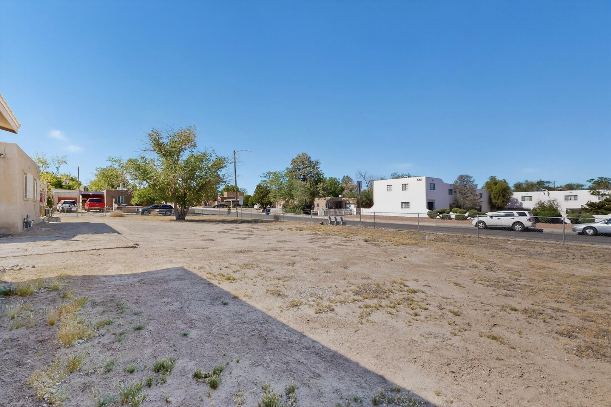 2903 Burton Avenue SE, Albuquerque, NM 87106