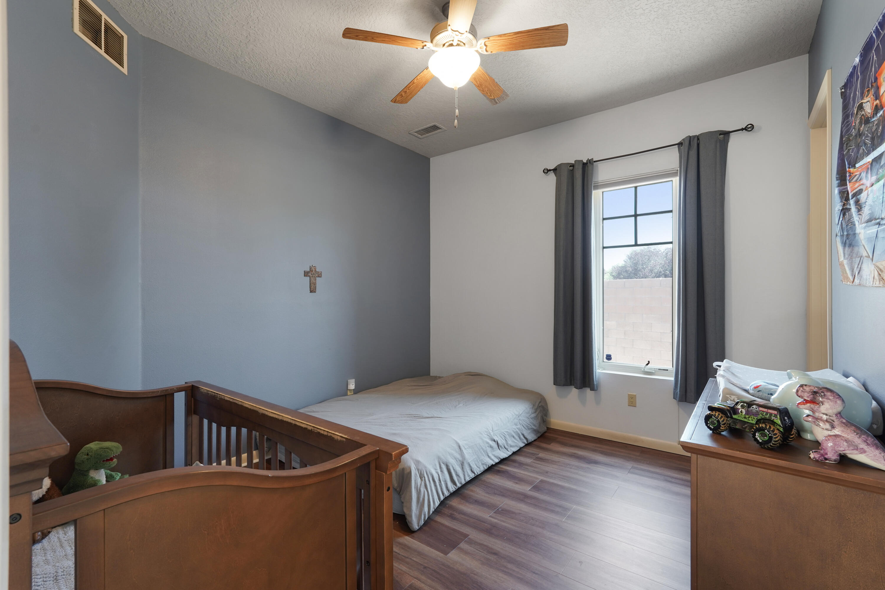 Photo 15 — 1601 Western Hills Drive SE