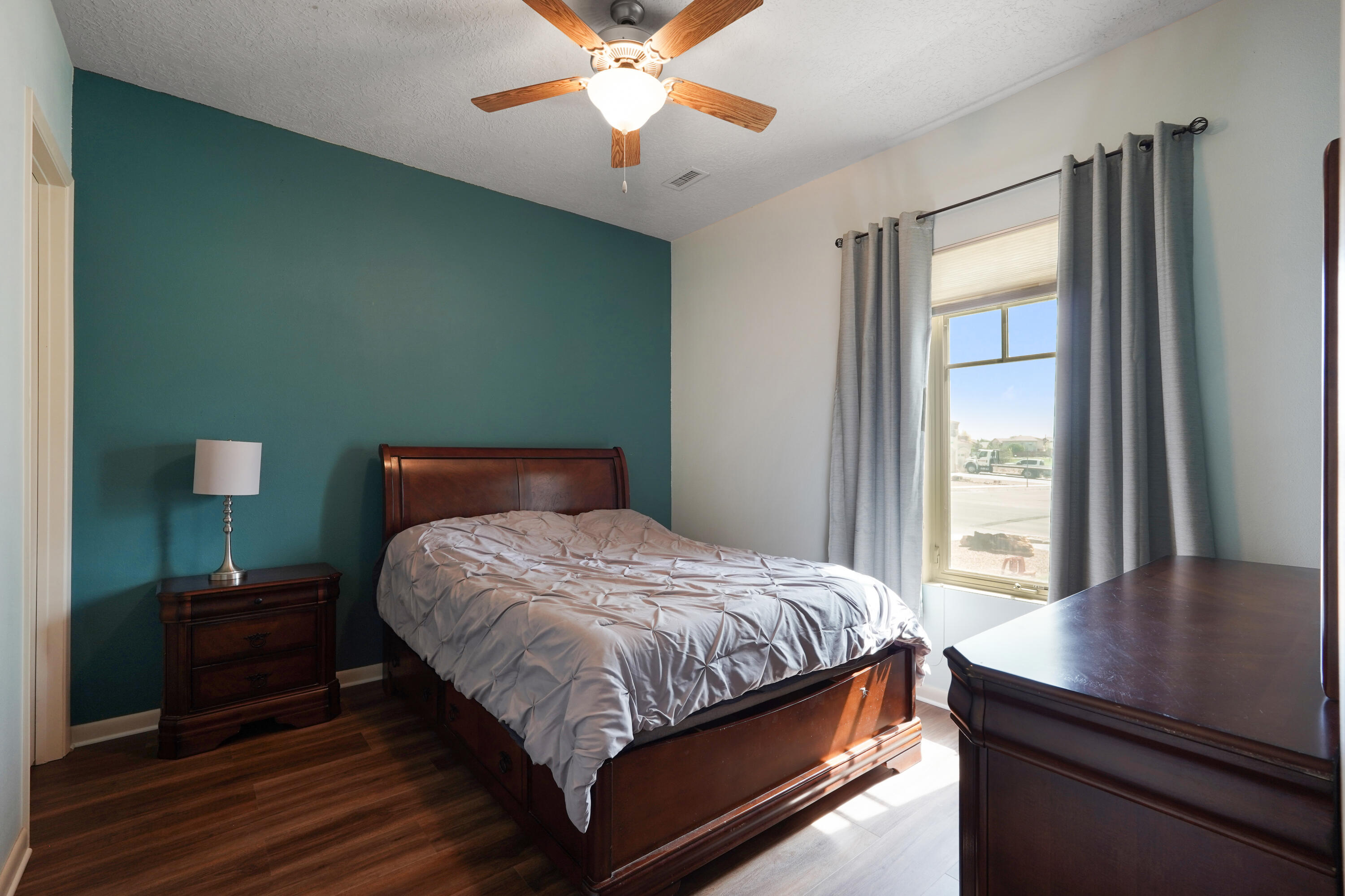 Photo 10 — 1601 Western Hills Drive SE